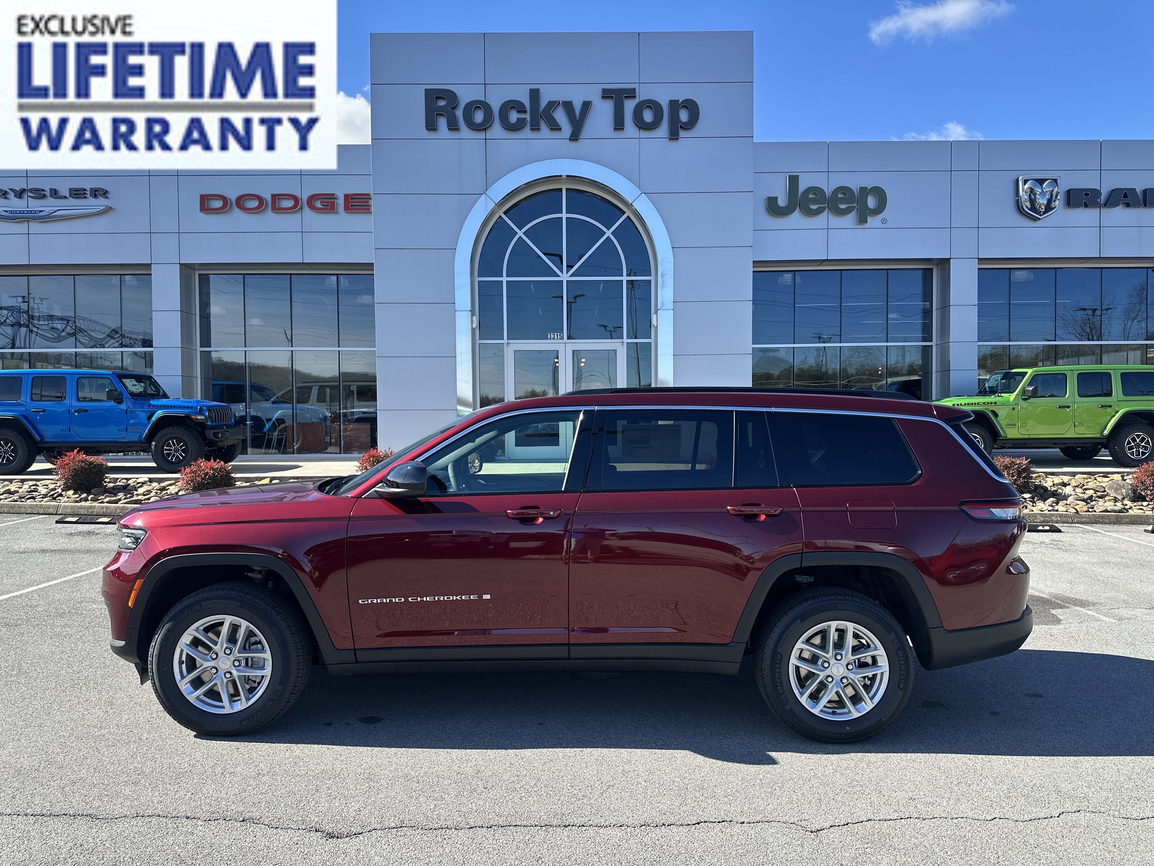 2026 Jeep Grand Cherokee GRAND CHEROKEE L LAREDO X 4X4