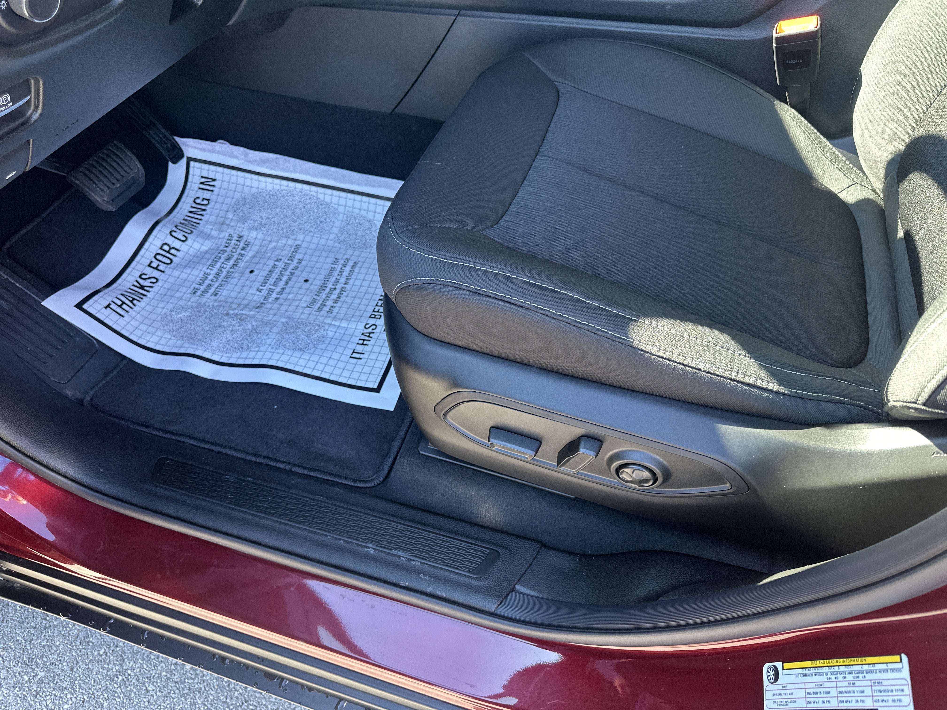 2026 Jeep Grand Cherokee GRAND CHEROKEE L LAREDO X 4X4