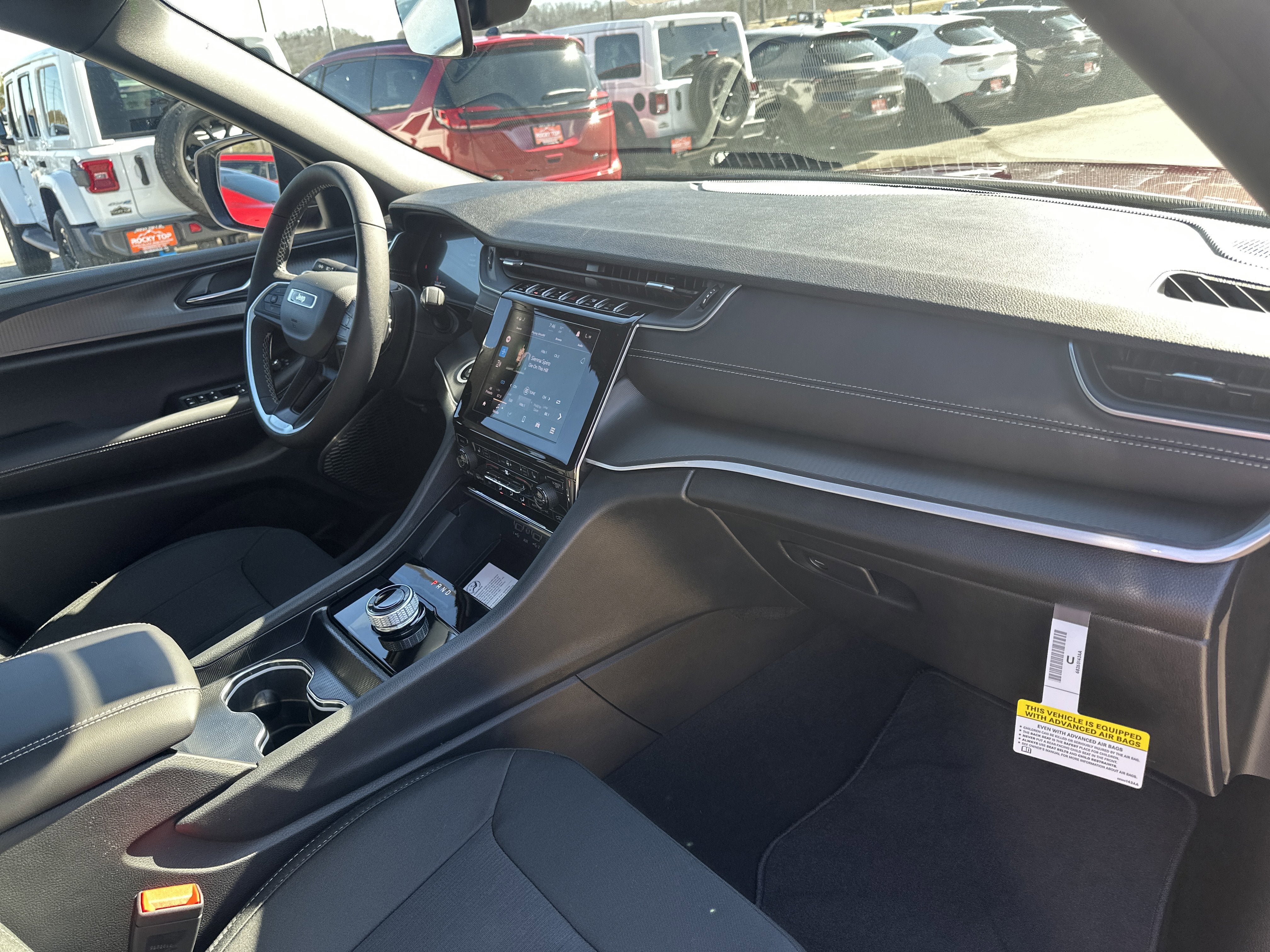 2026 Jeep Grand Cherokee GRAND CHEROKEE L LAREDO X 4X4