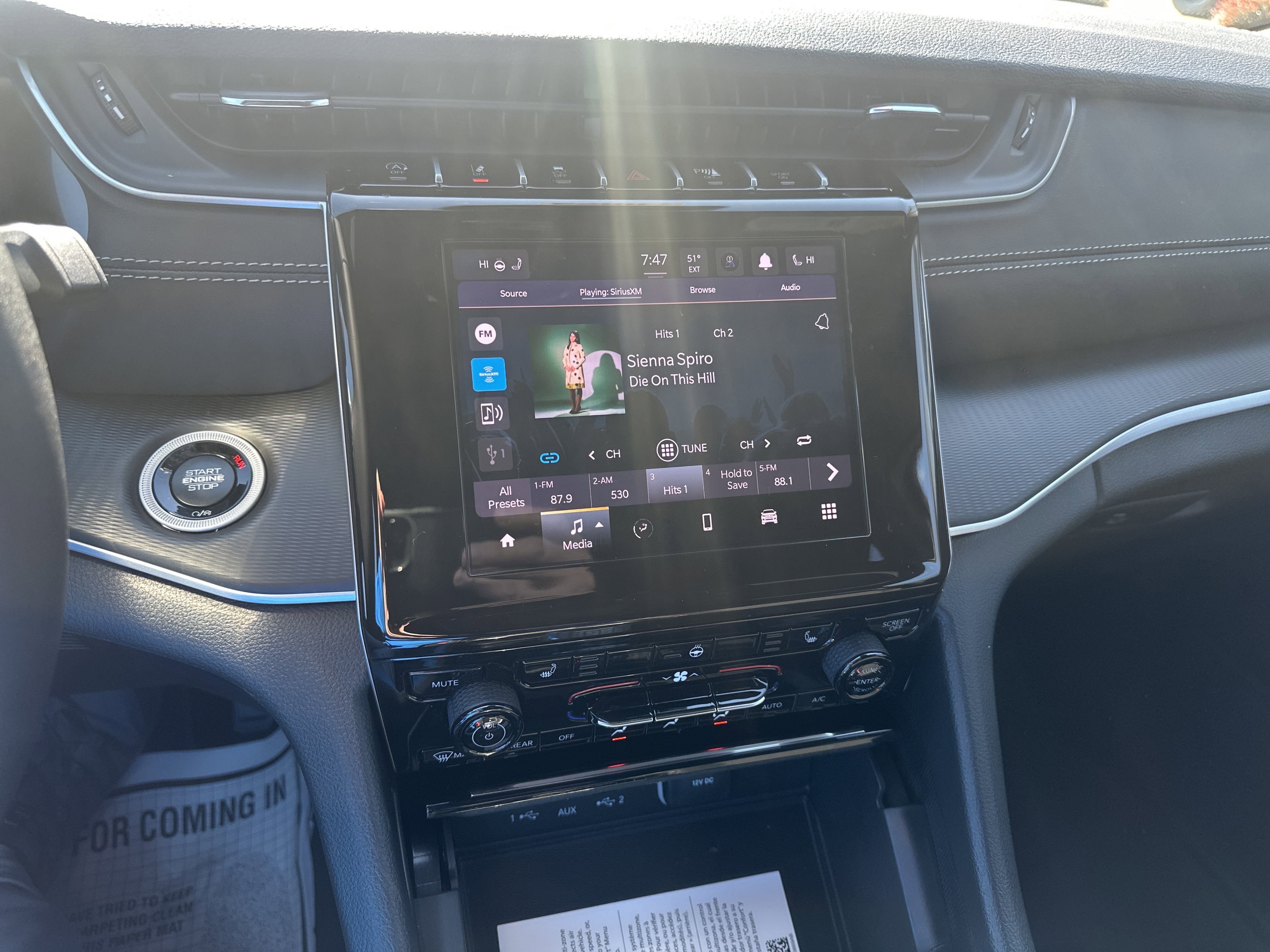 2026 Jeep Grand Cherokee GRAND CHEROKEE L LAREDO X 4X4