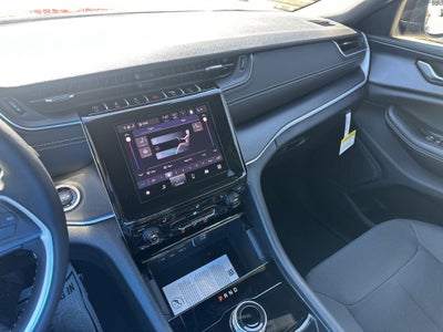 2026 Jeep Grand Cherokee GRAND CHEROKEE L LAREDO X 4X4