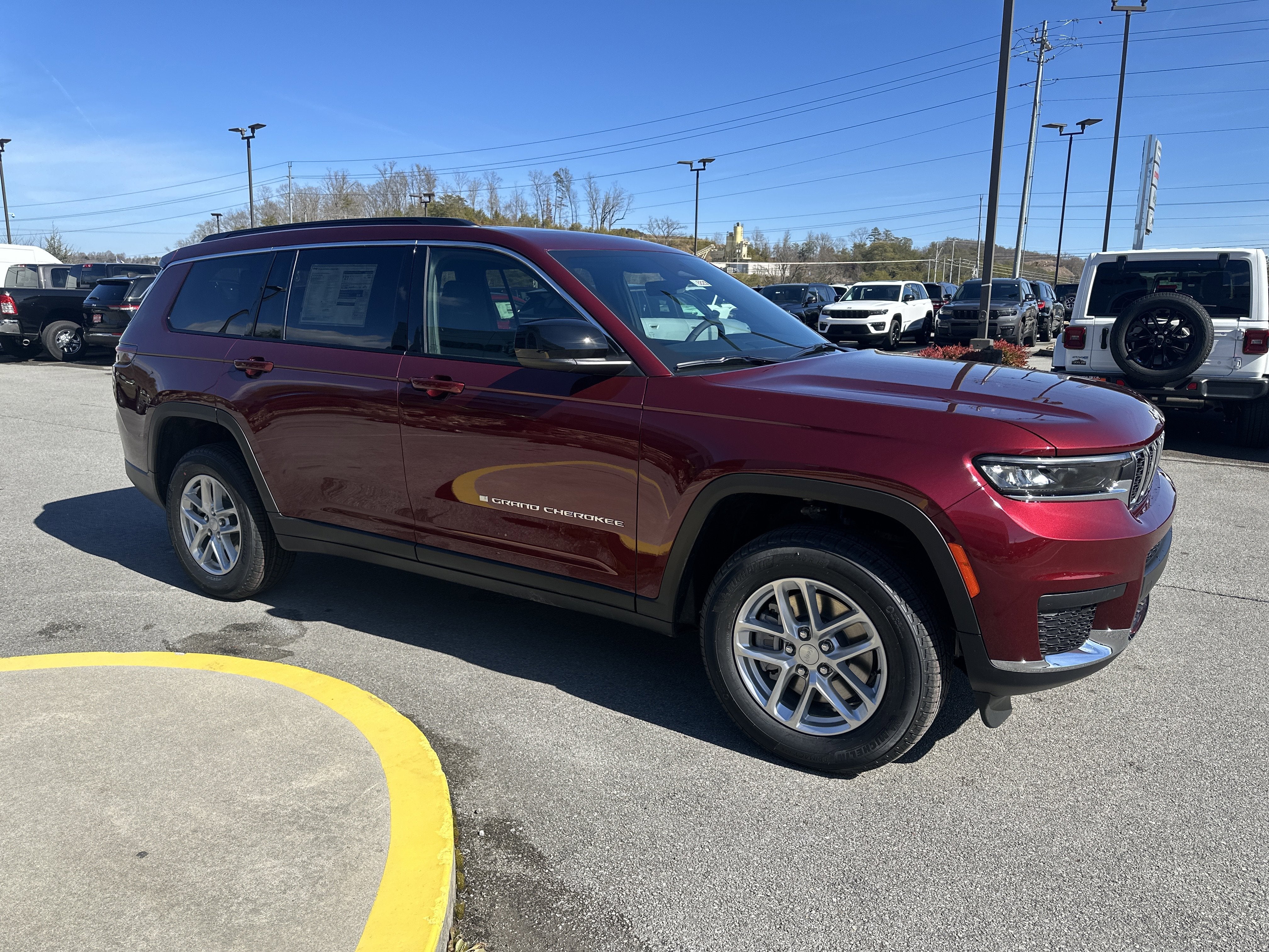 2026 Jeep Grand Cherokee GRAND CHEROKEE L LAREDO X 4X4