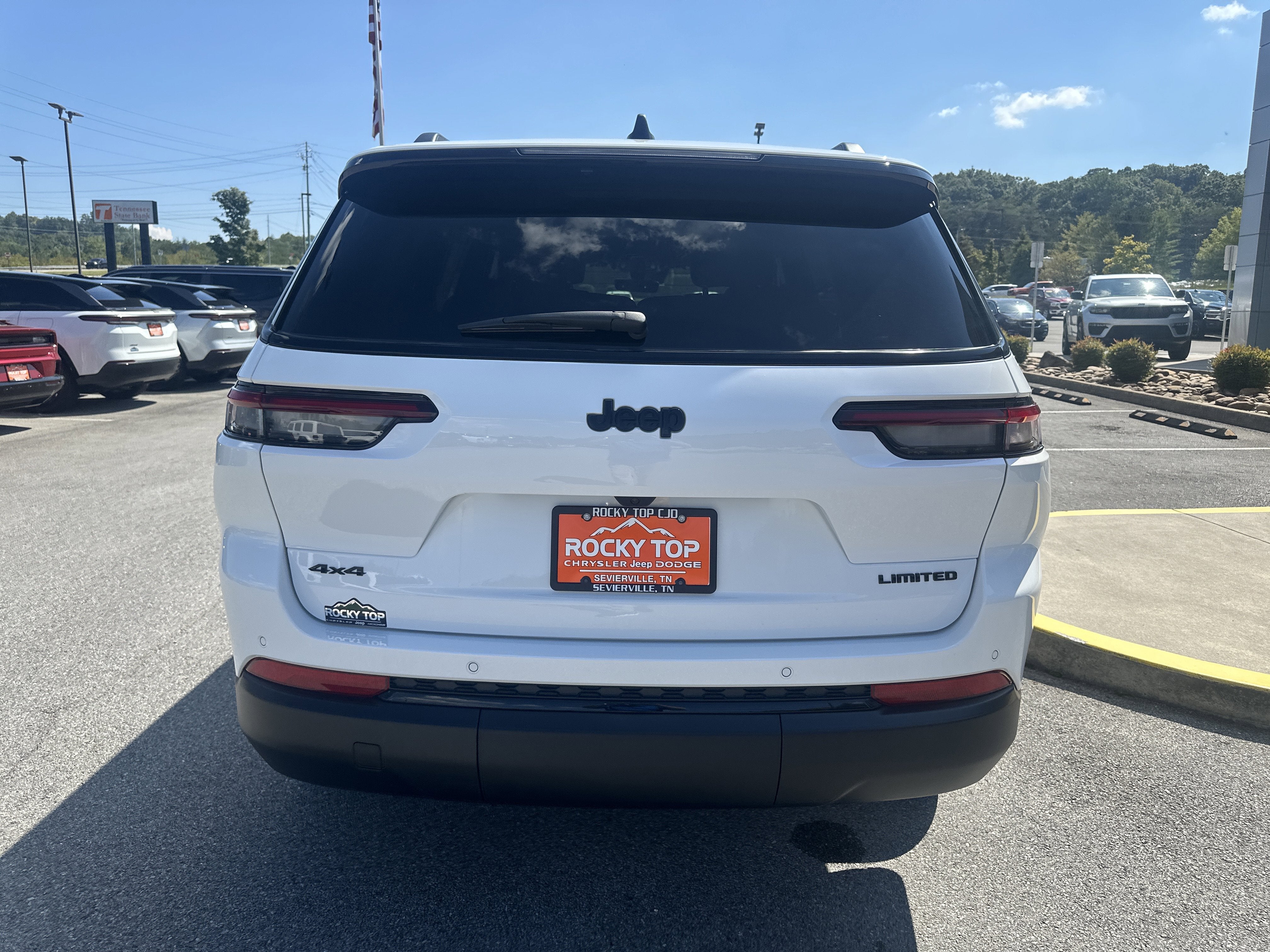 2025 Jeep Grand Cherokee GRAND CHEROKEE L LIMITED 4X4