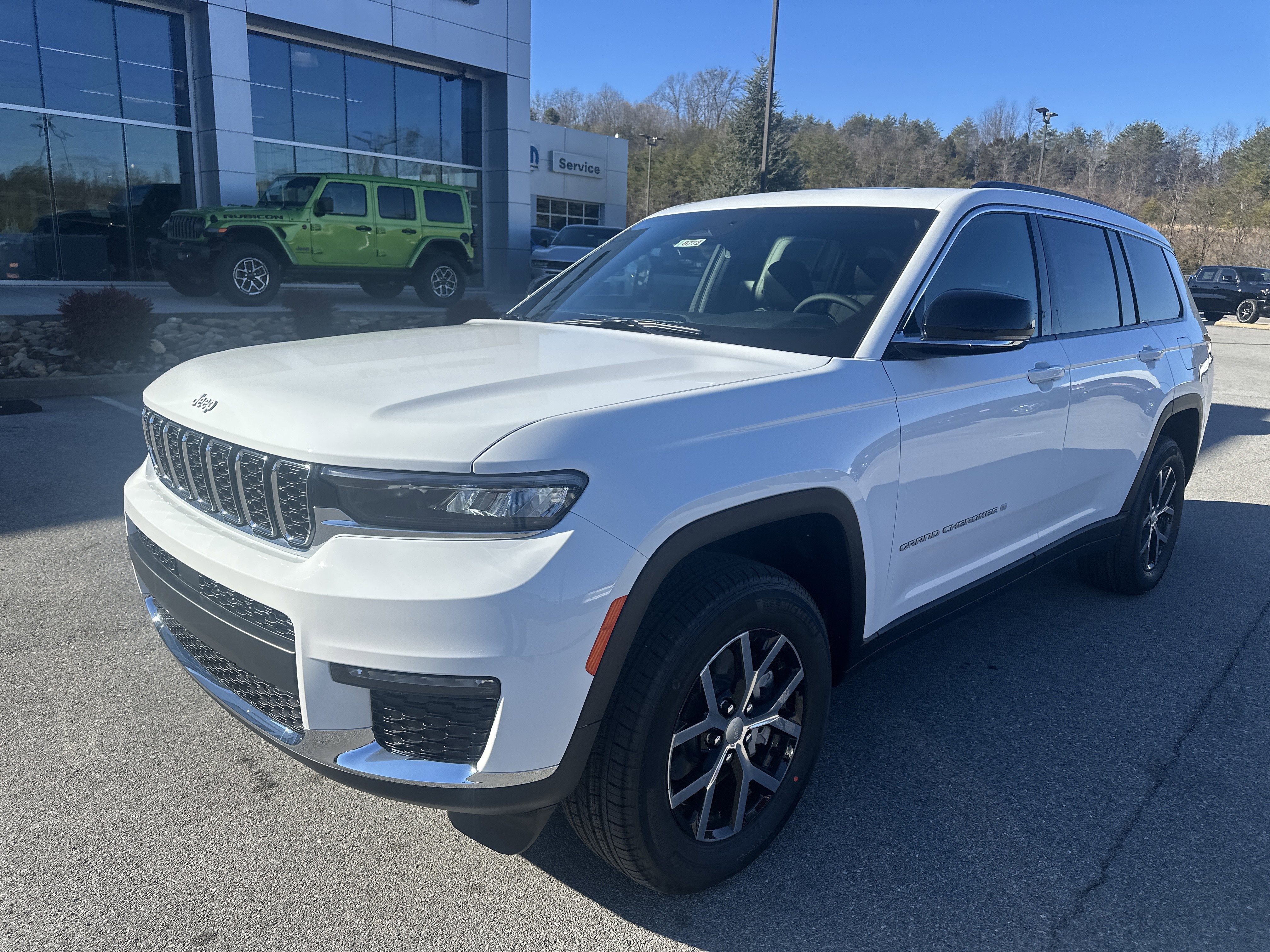 2025 Jeep Grand Cherokee GRAND CHEROKEE L LIMITED 4X4