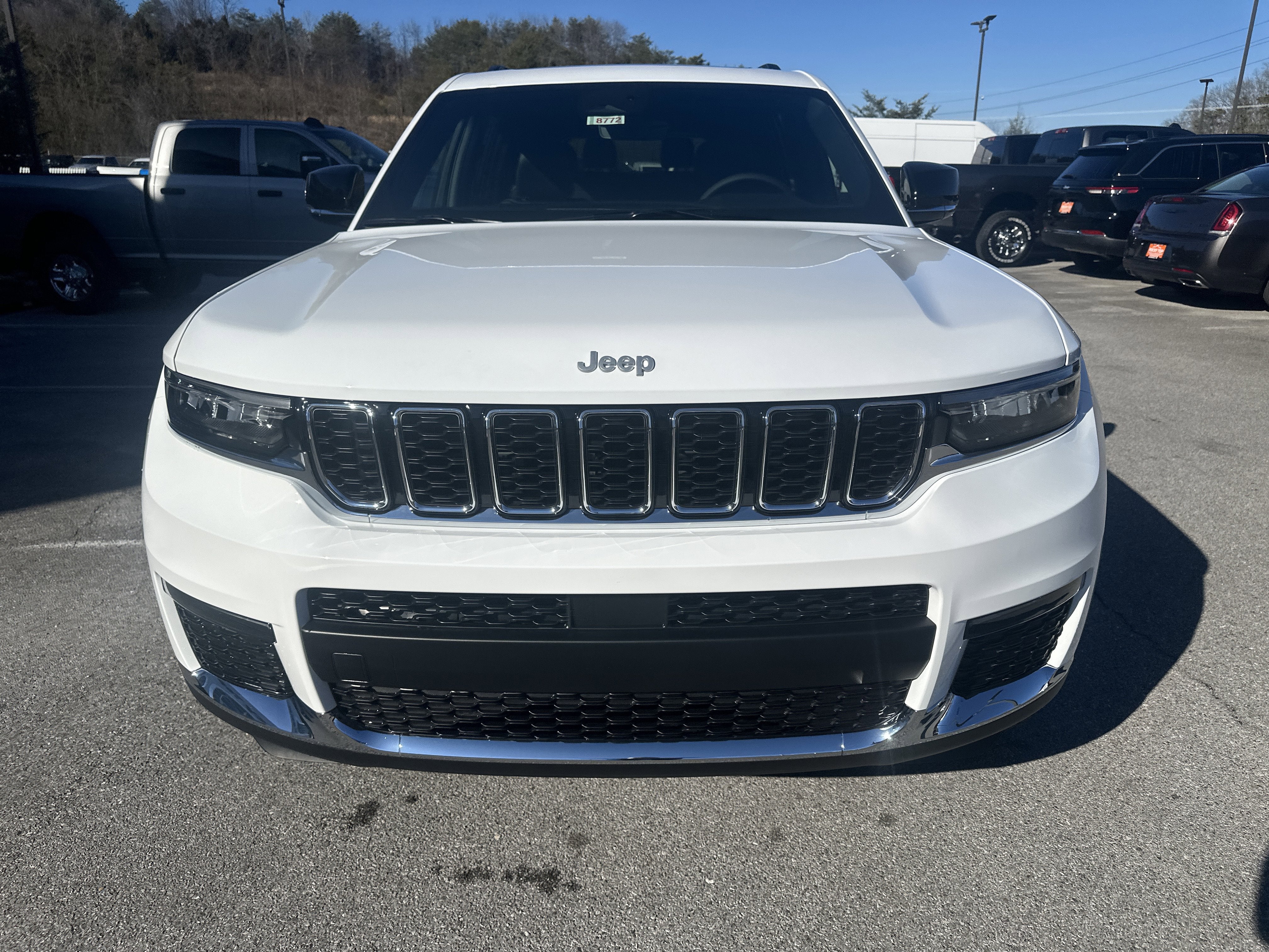 2025 Jeep Grand Cherokee GRAND CHEROKEE L LIMITED 4X4