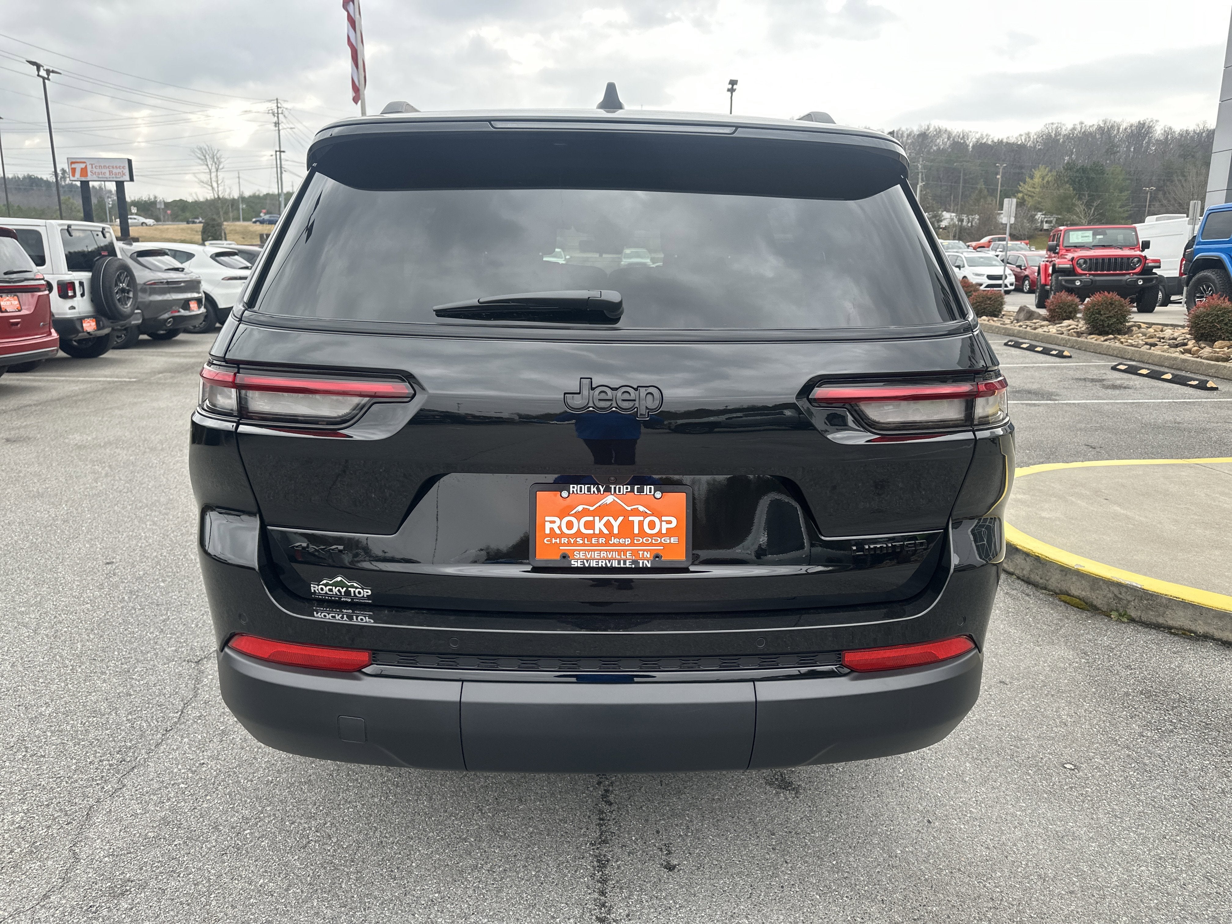 2025 Jeep Grand Cherokee GRAND CHEROKEE L LIMITED 4X4