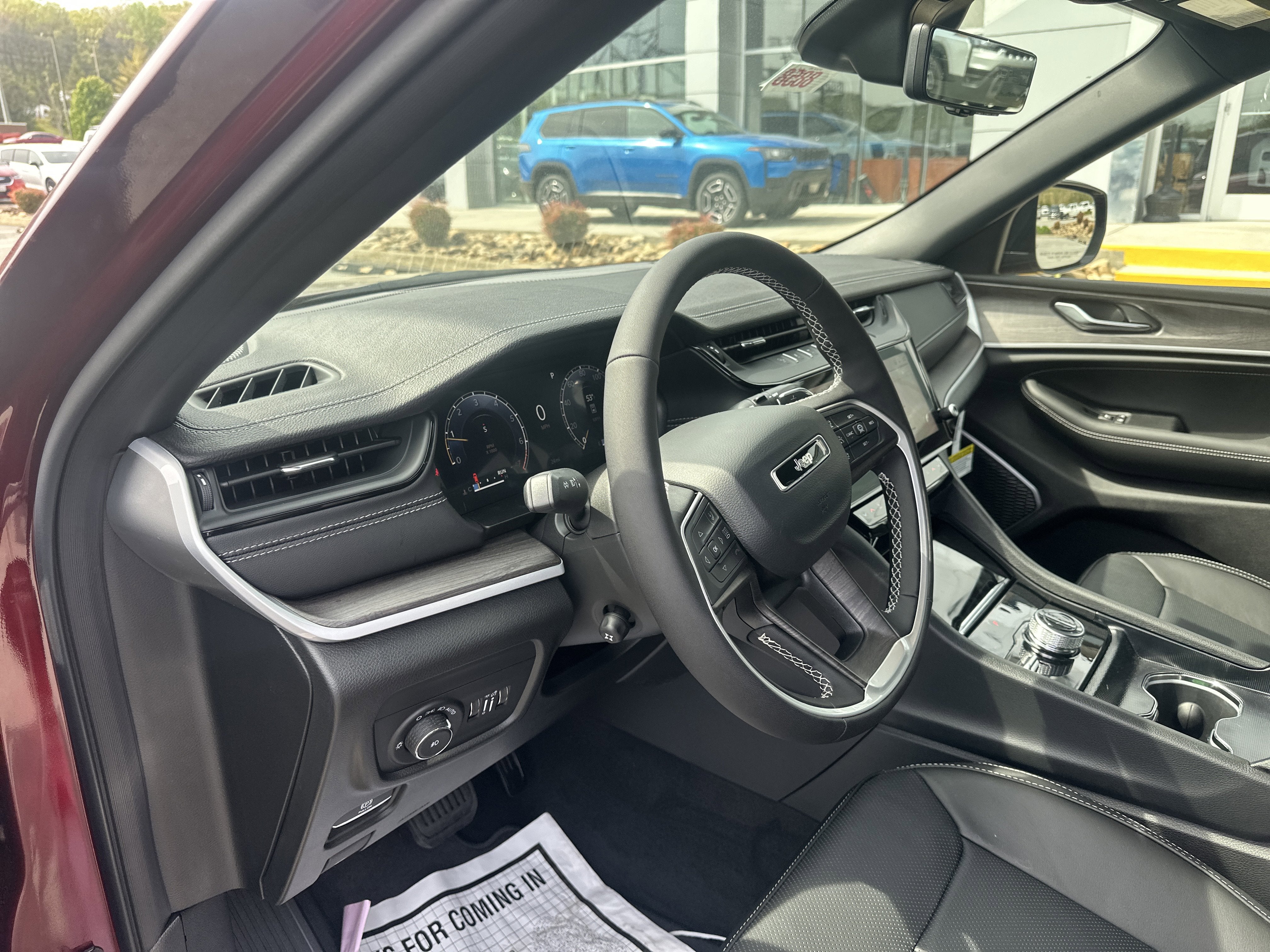 2026 Jeep Grand Cherokee GRAND CHEROKEE L LIMITED RESERVE 4X4