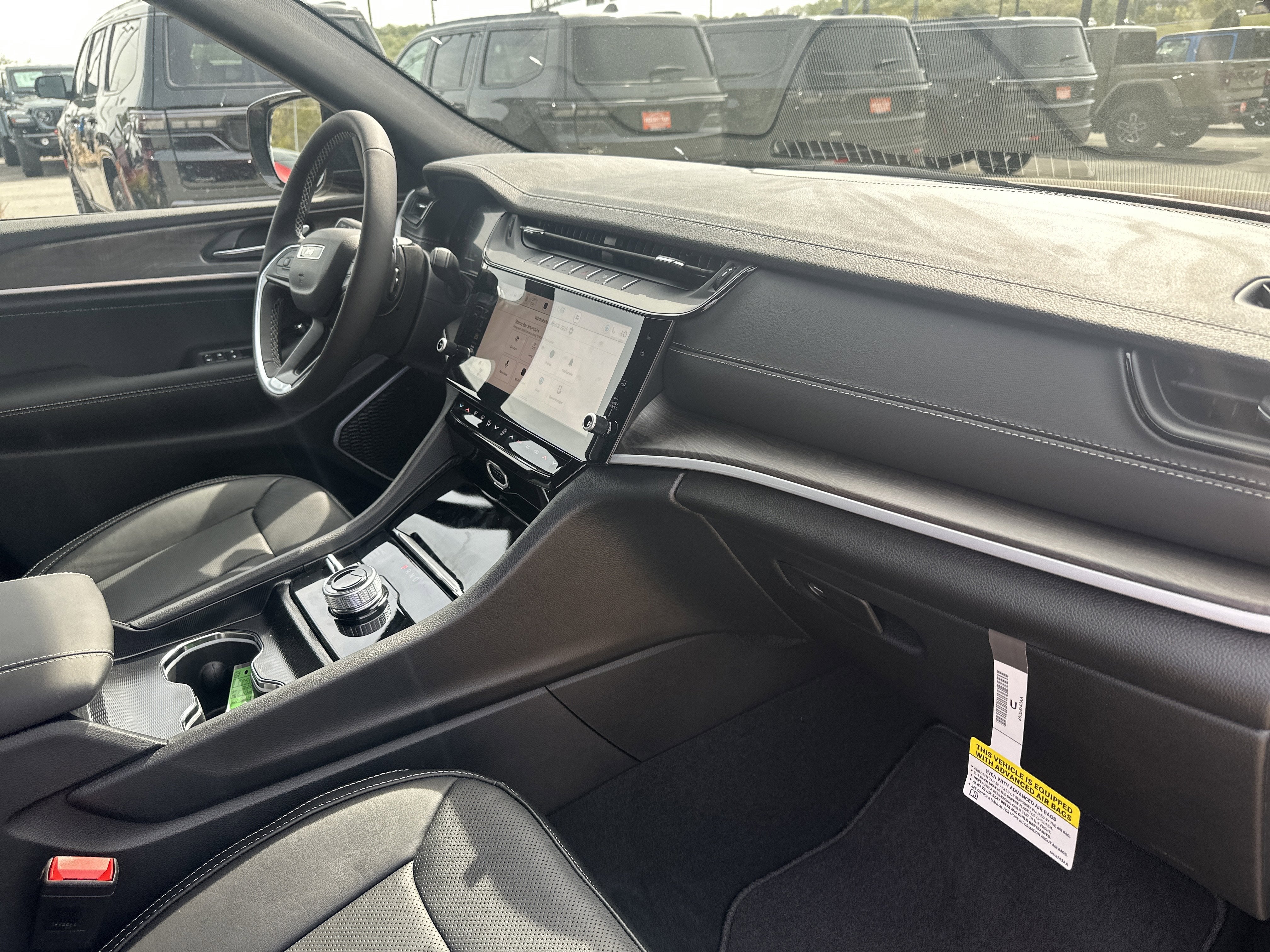 2026 Jeep Grand Cherokee GRAND CHEROKEE L LIMITED RESERVE 4X4