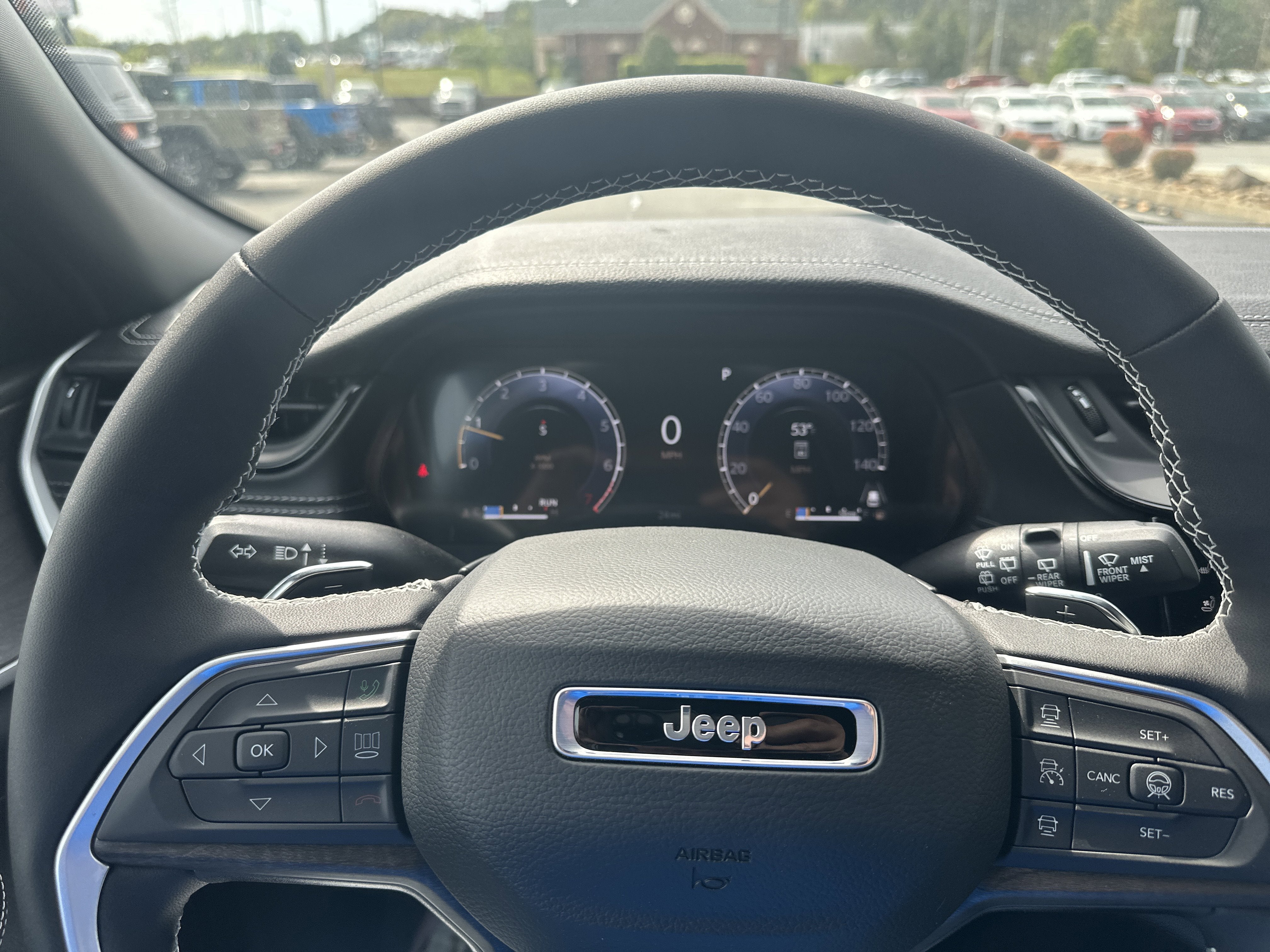 2026 Jeep Grand Cherokee GRAND CHEROKEE L LIMITED RESERVE 4X4