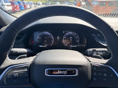 2027 Jeep Grand Cherokee GRAND CHEROKEE L LIMITED 4X4