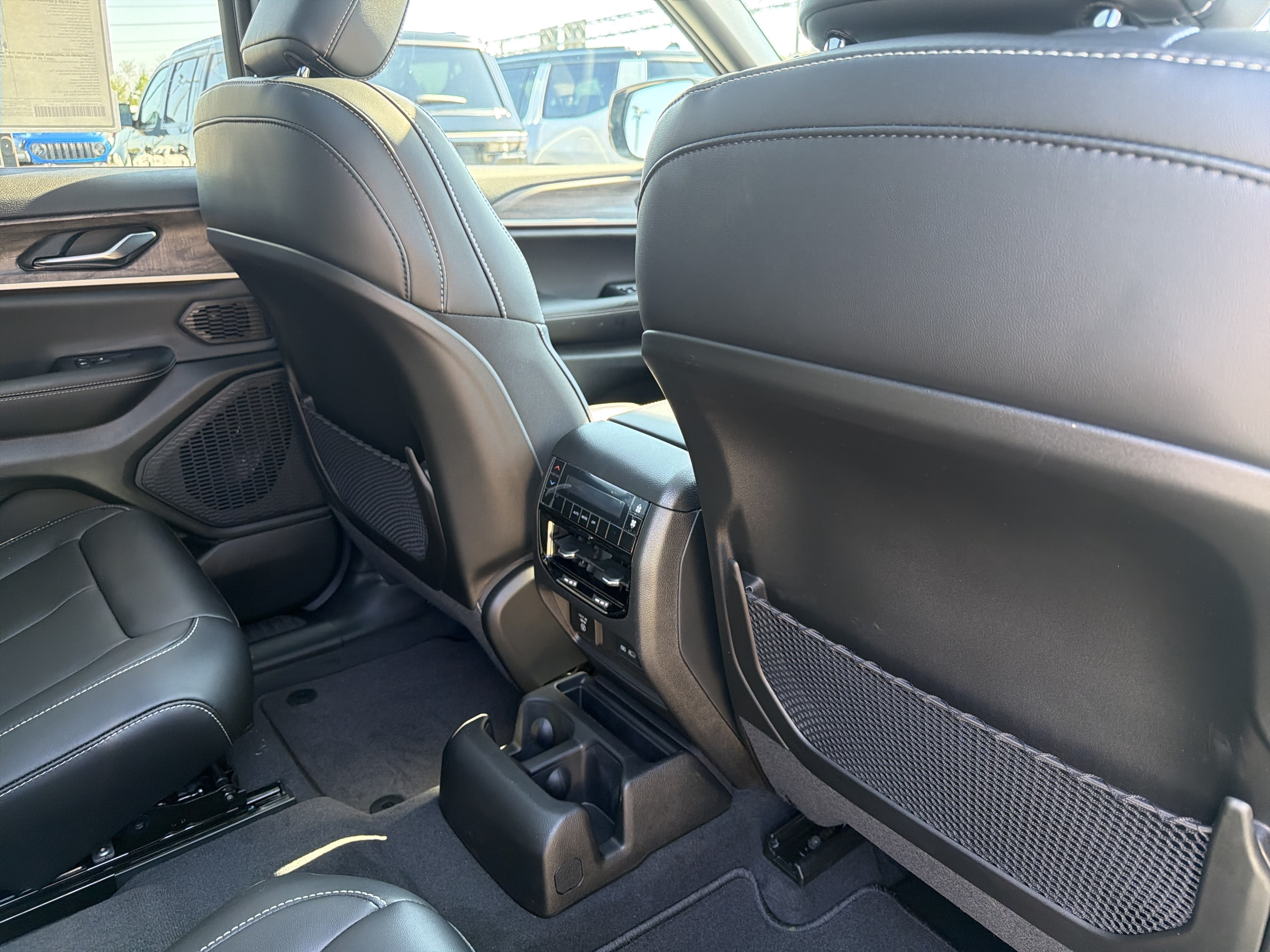 2027 Jeep Grand Cherokee GRAND CHEROKEE L LIMITED 4X4