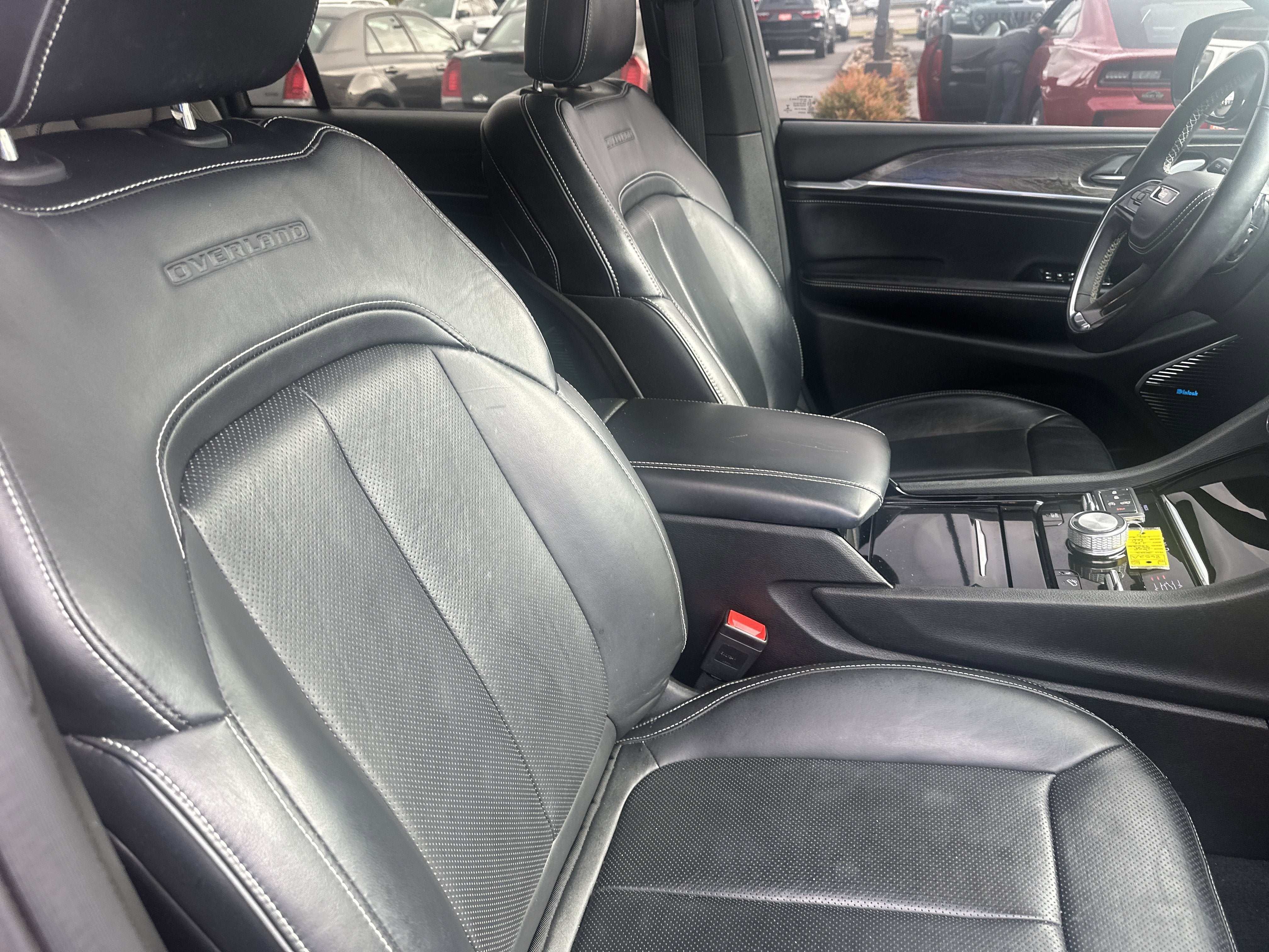 2022 Jeep Grand Cherokee L Overland 4x4