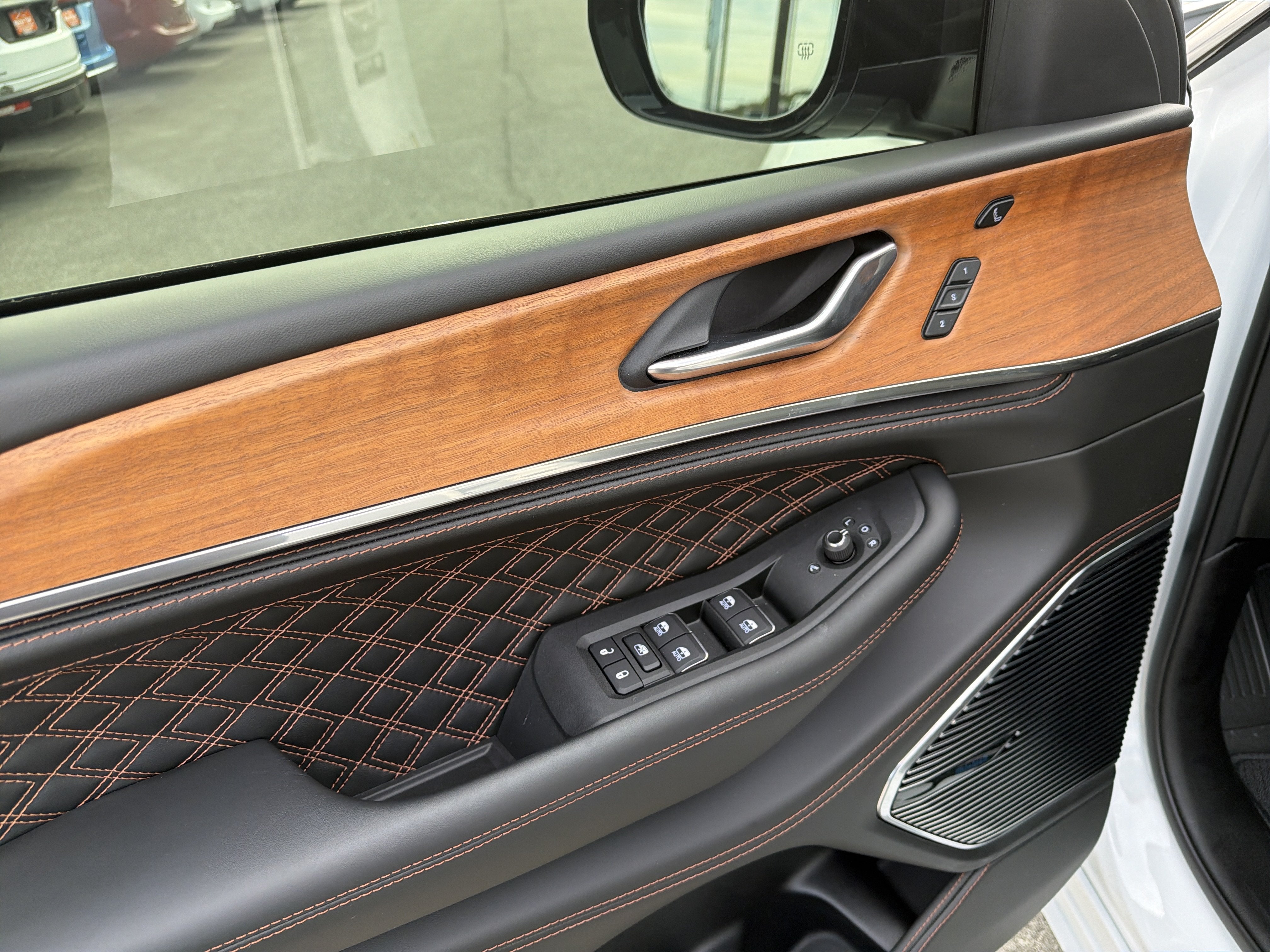 2025 Jeep Grand Cherokee L Summit Reserve 4x4