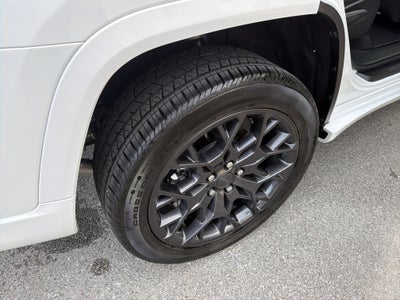 2025 Jeep Grand Cherokee L Summit Reserve 4x4