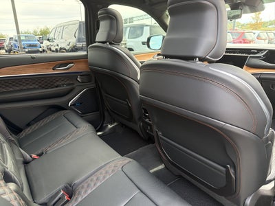 2025 Jeep Grand Cherokee L Summit Reserve 4x4