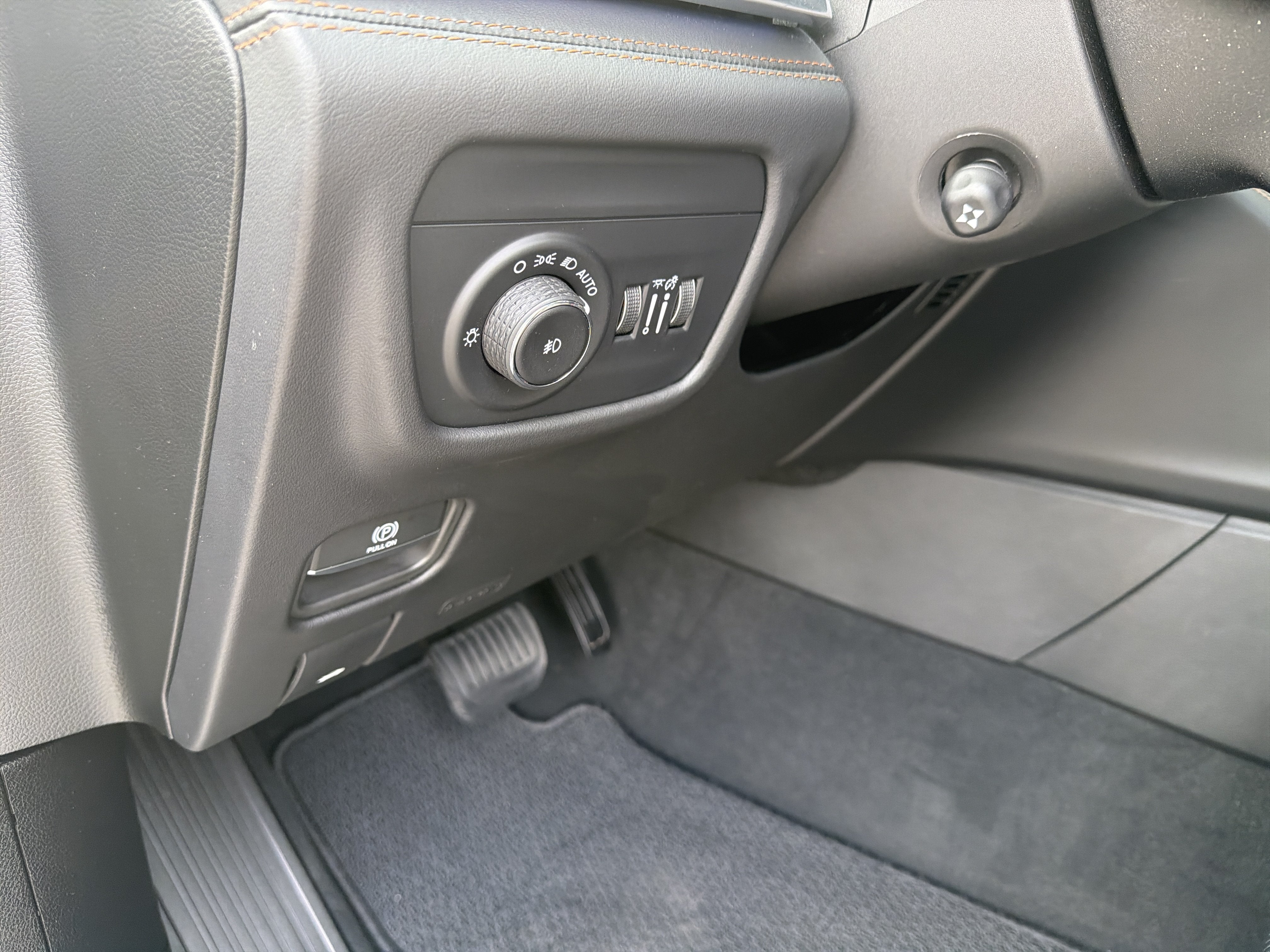 2025 Jeep Grand Cherokee L Summit Reserve 4x4