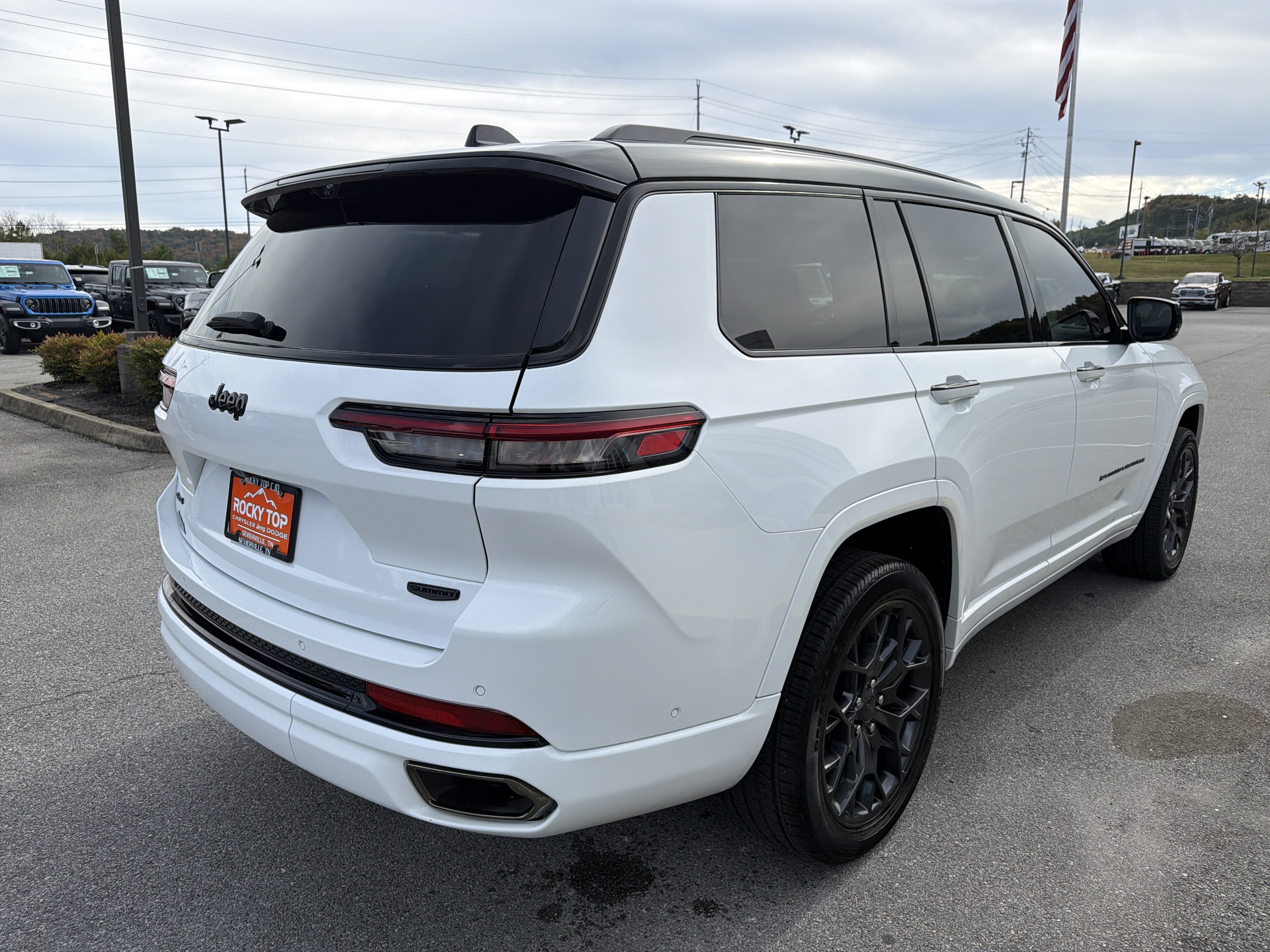 2025 Jeep Grand Cherokee L Summit Reserve 4x4