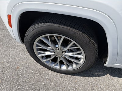 2022 Jeep Grand Cherokee L Summit 4x4