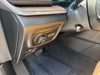 2022 Jeep Grand Cherokee L Summit 4x4