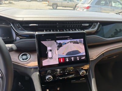 2022 Jeep Grand Cherokee L Summit 4x4