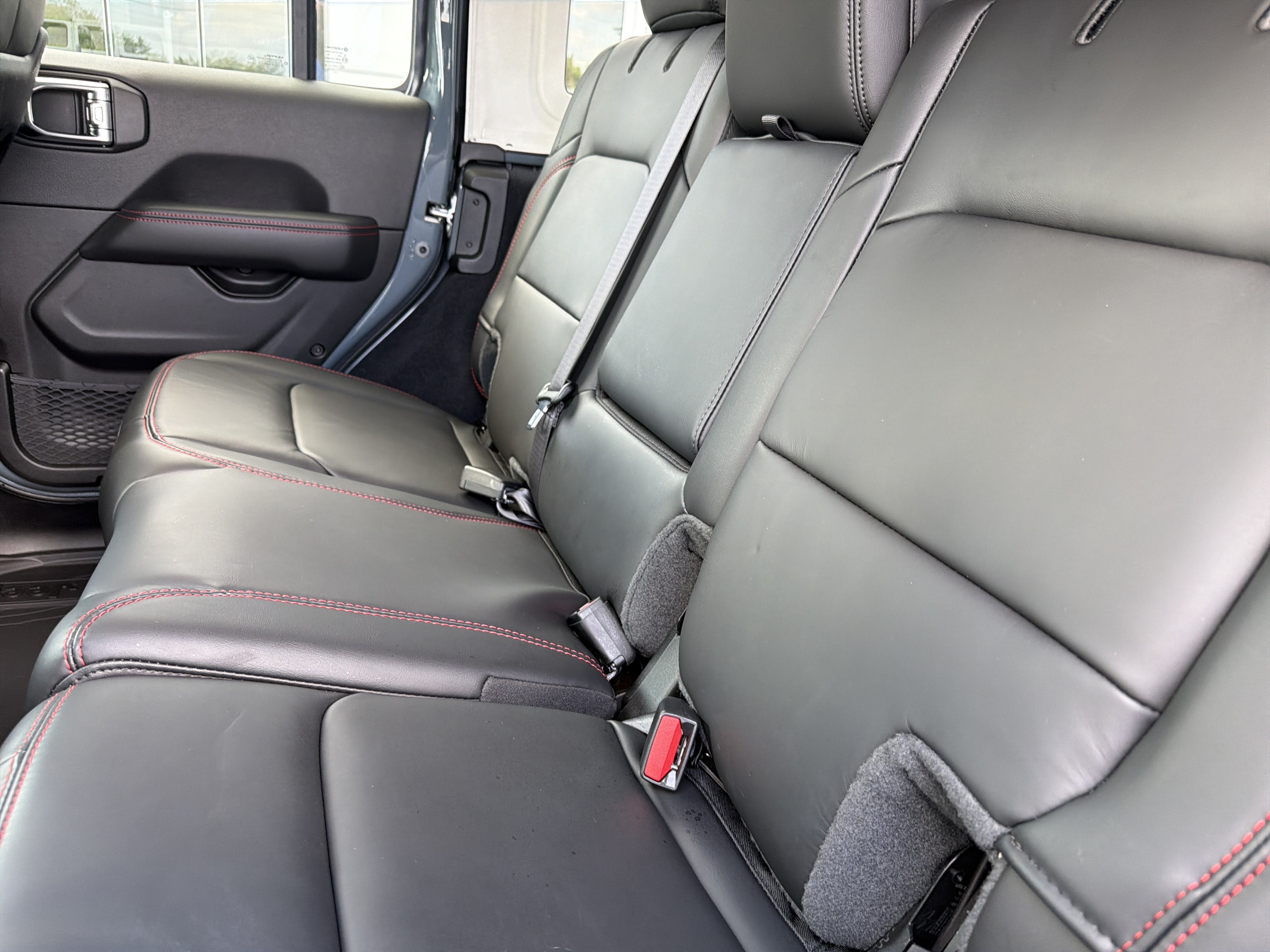 2026 Jeep Wrangler 4-Door Recon 4x4