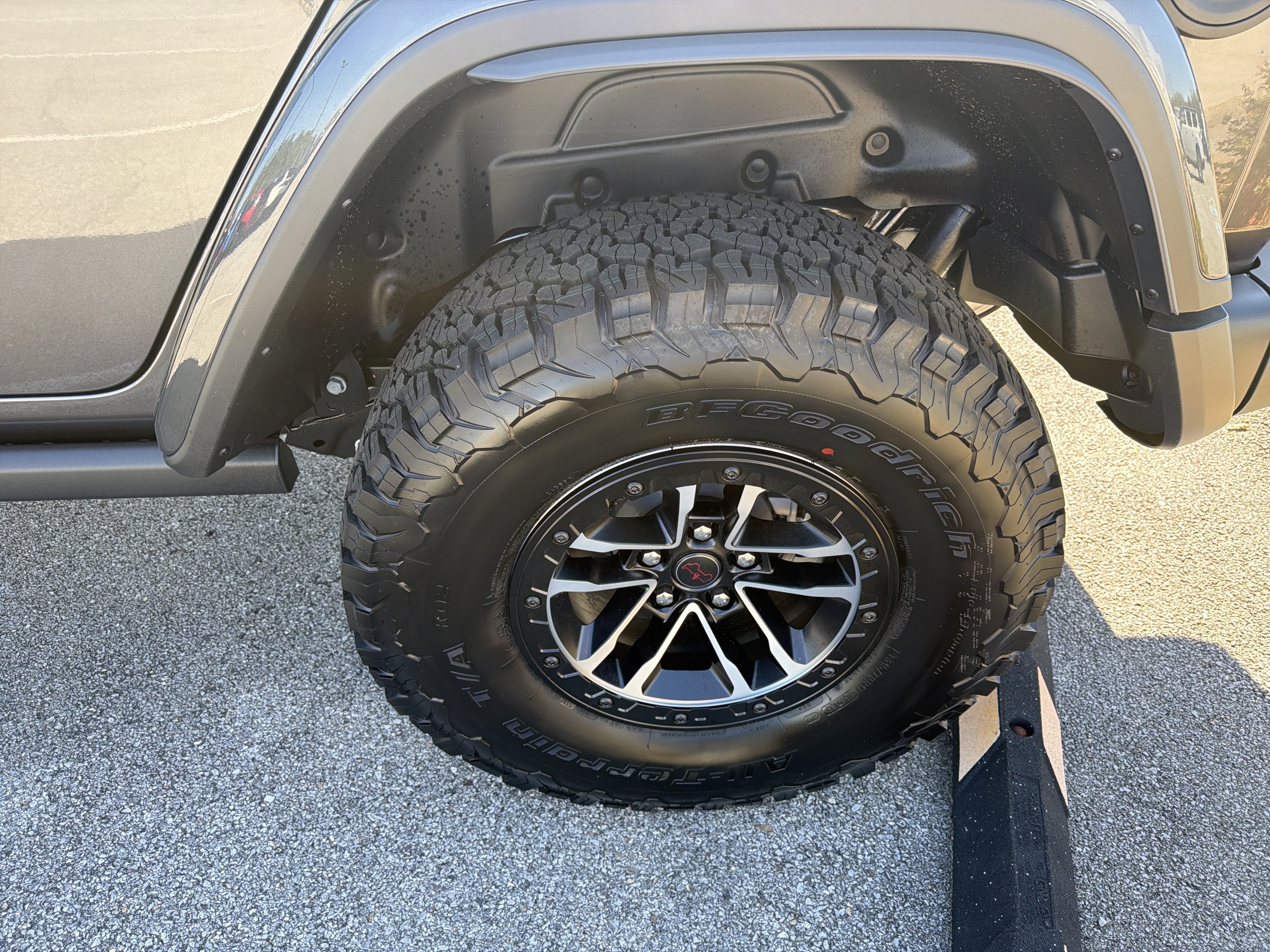 2027 Jeep Wrangler WRANGLER 4-DOOR RUBICON X