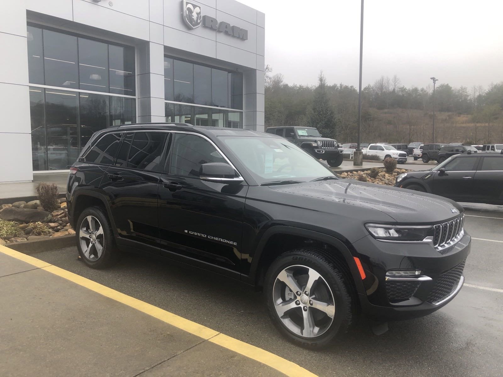 2023 Jeep Grand Cherokee 4xe GRAND CHEROKEE 4xe