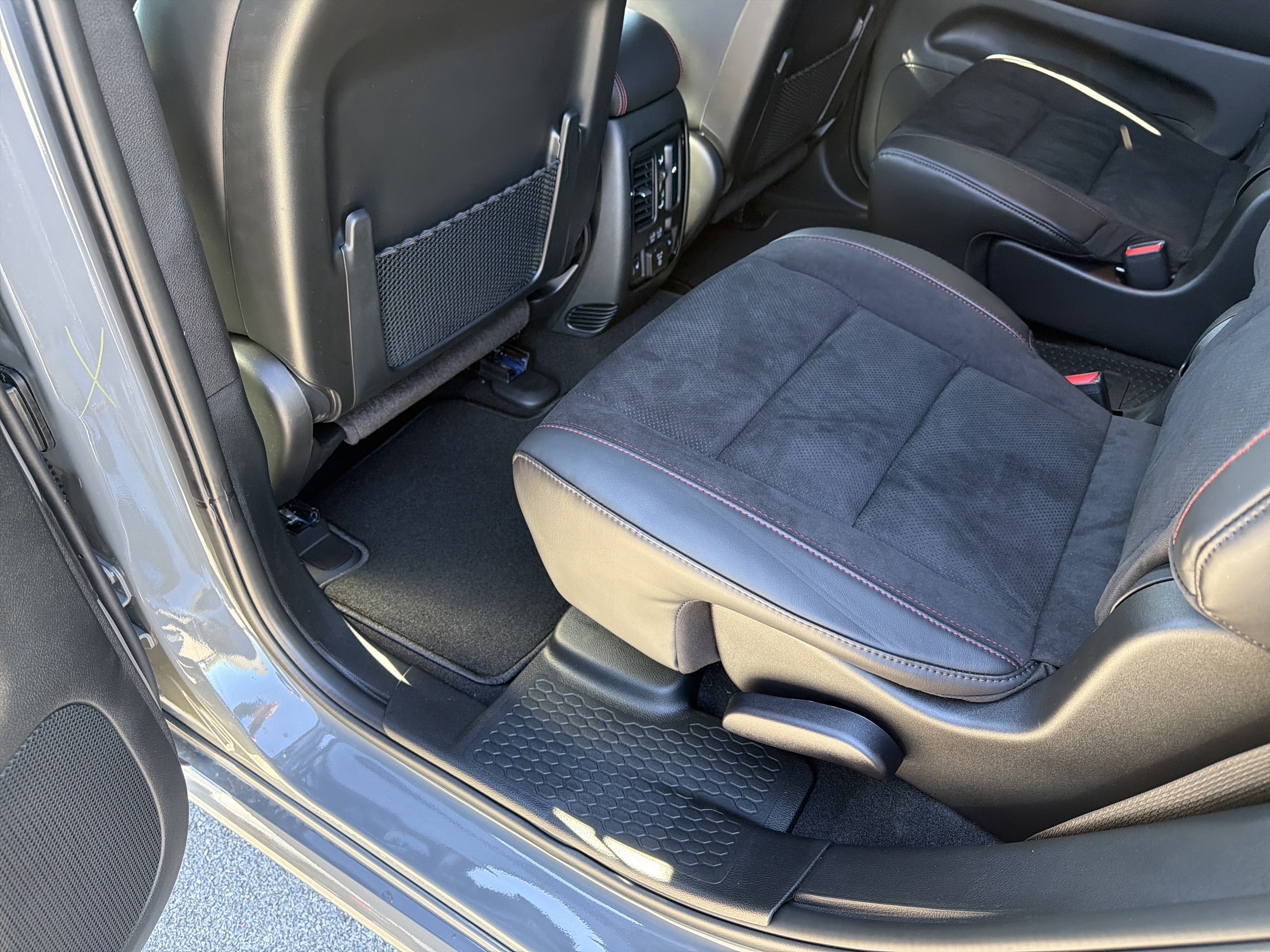 2027 Dodge Durango DURANGO GT HEMI V8 PLUS AWD