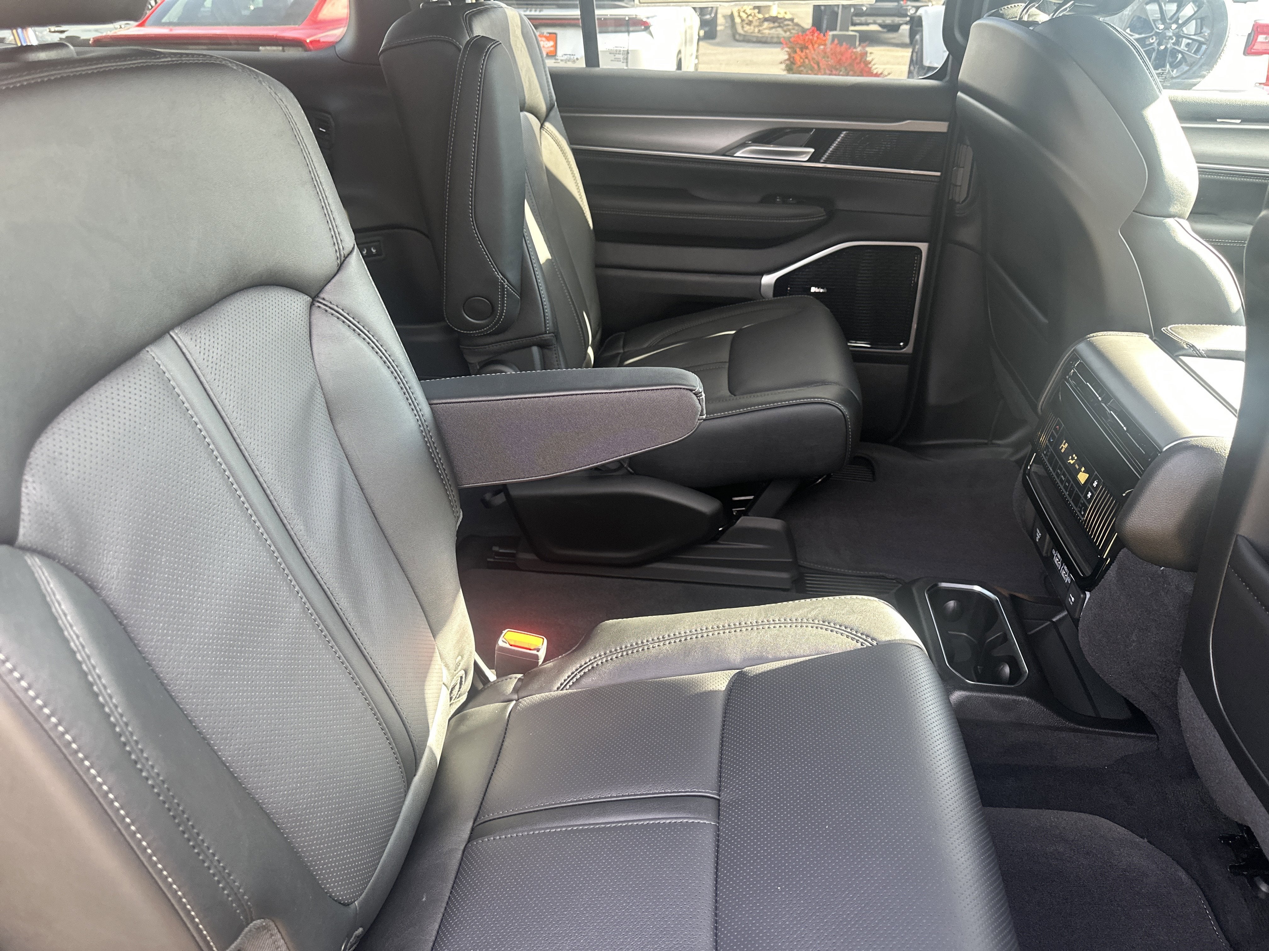 2026 Jeep Grand Wagoneer GRAND WAGONEER L LIMITED ALTITUDE 4X4