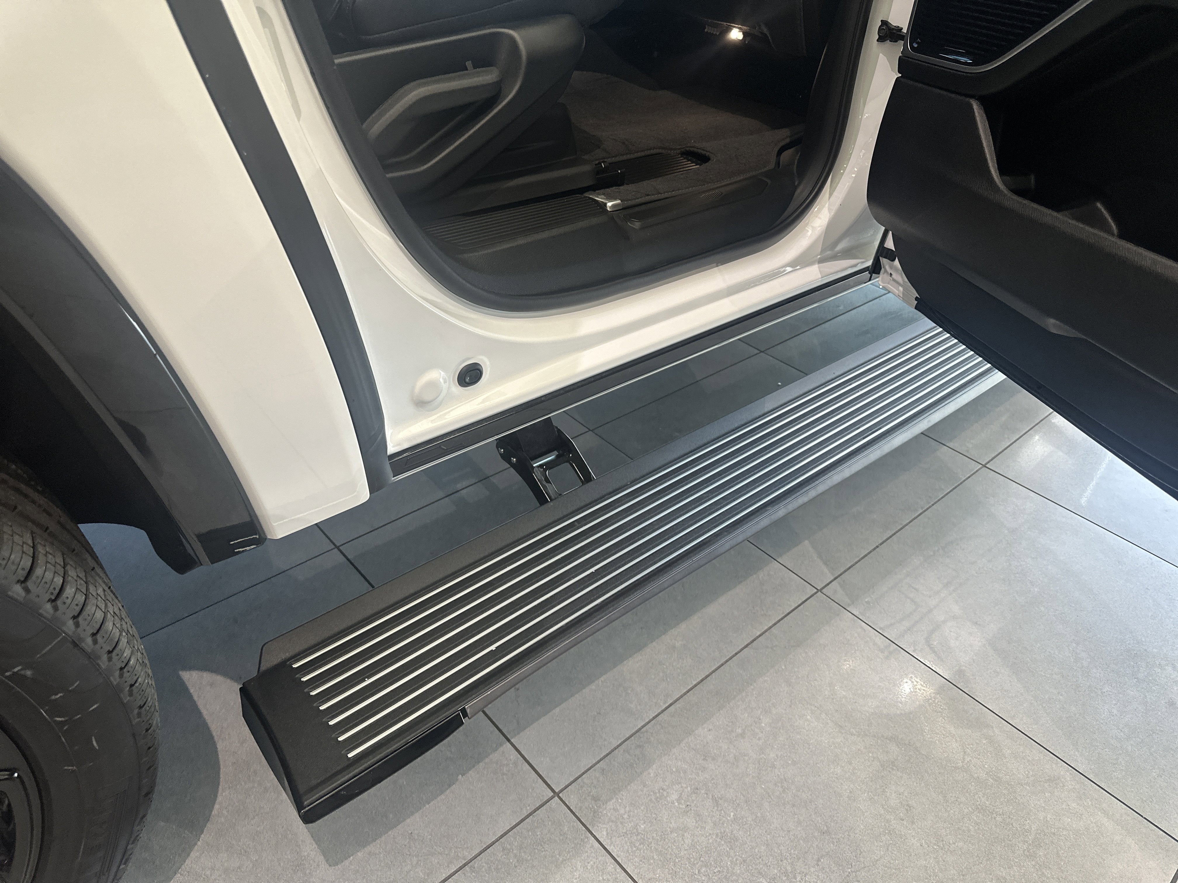 2026 Jeep Grand Wagoneer GRAND WAGONEER L LIMITED RESERVE 4X4