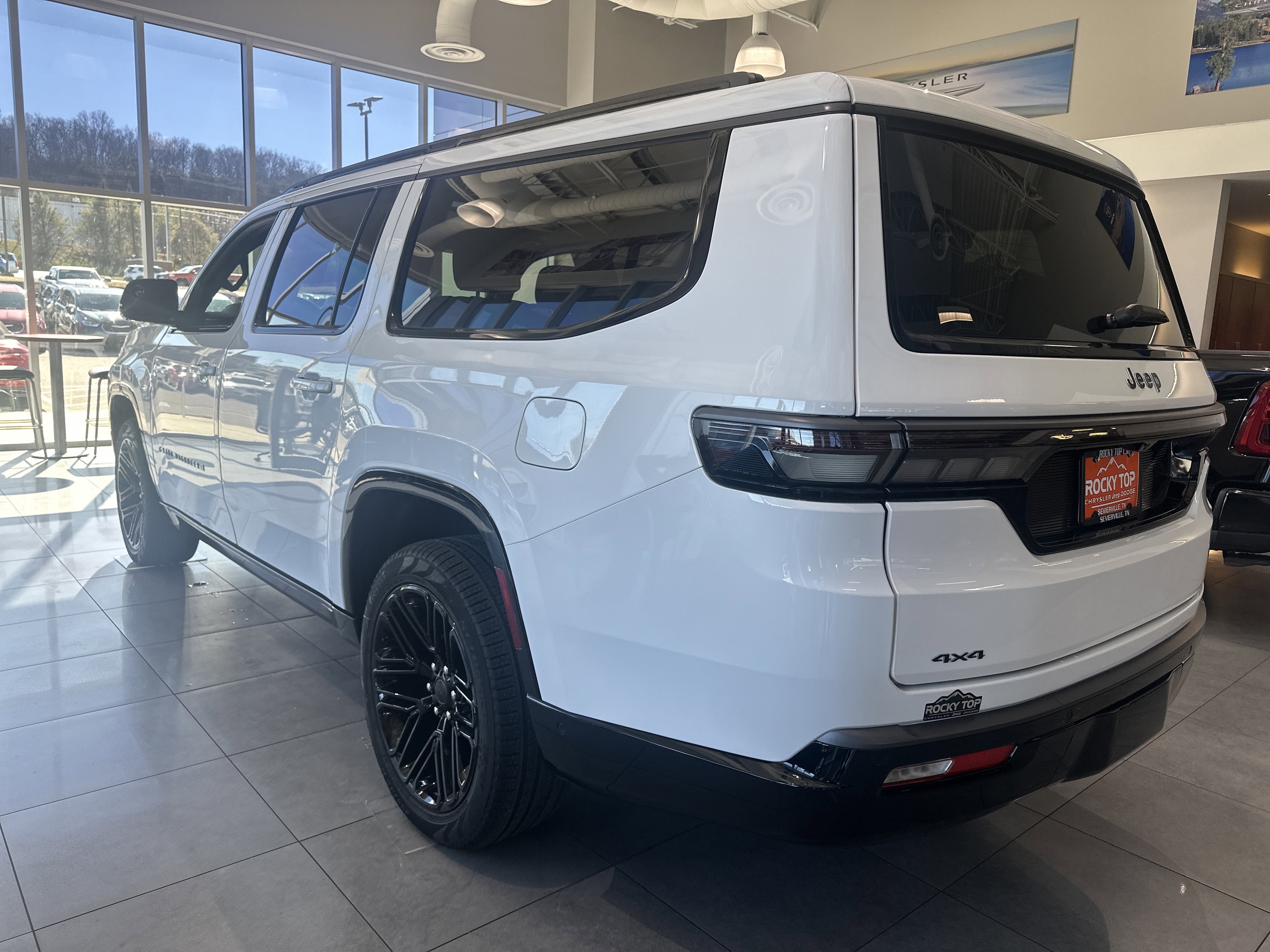 2026 Jeep Grand Wagoneer GRAND WAGONEER L LIMITED RESERVE 4X4