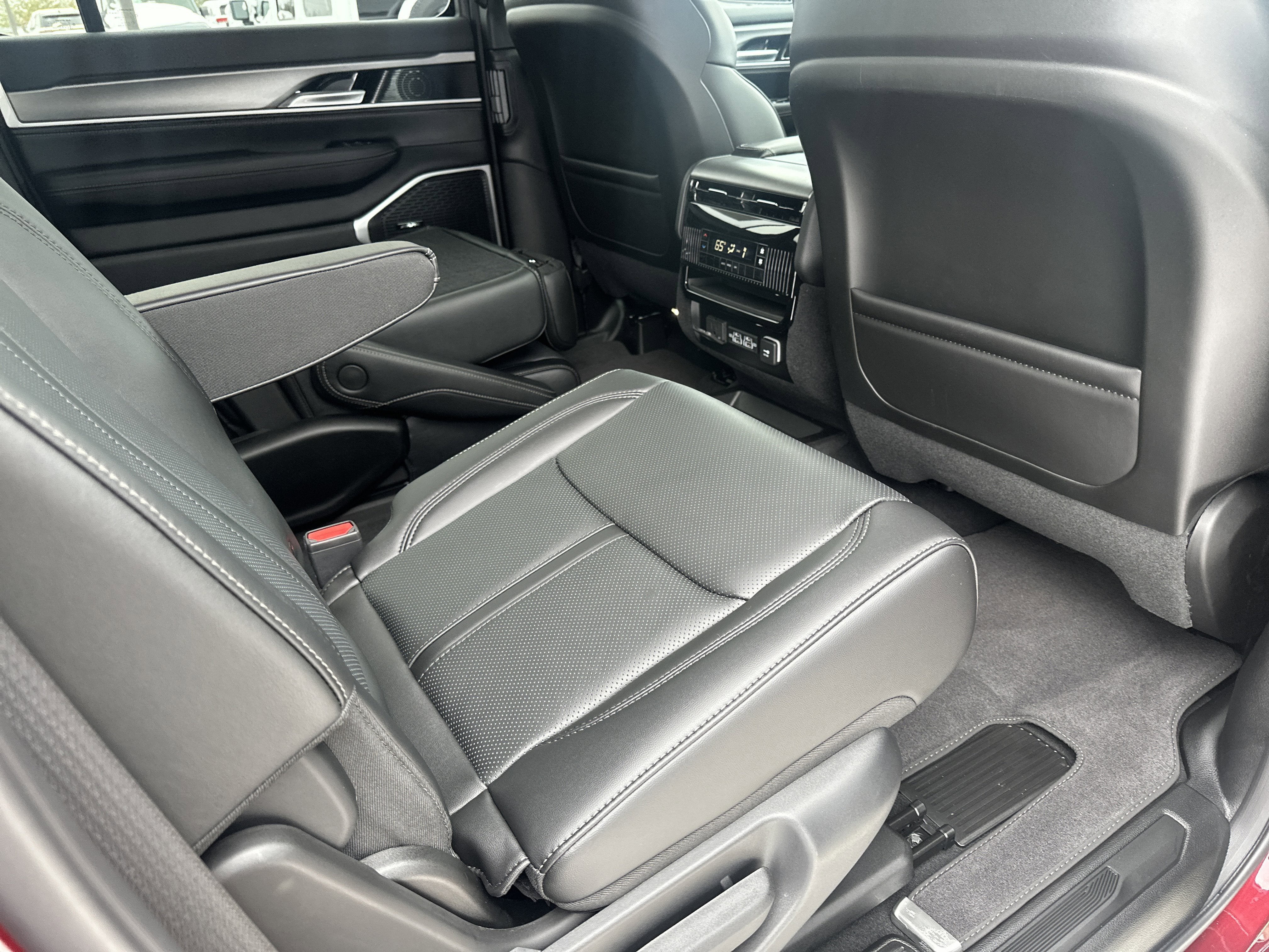 2026 Jeep Grand Wagoneer GRAND WAGONEER 4X4