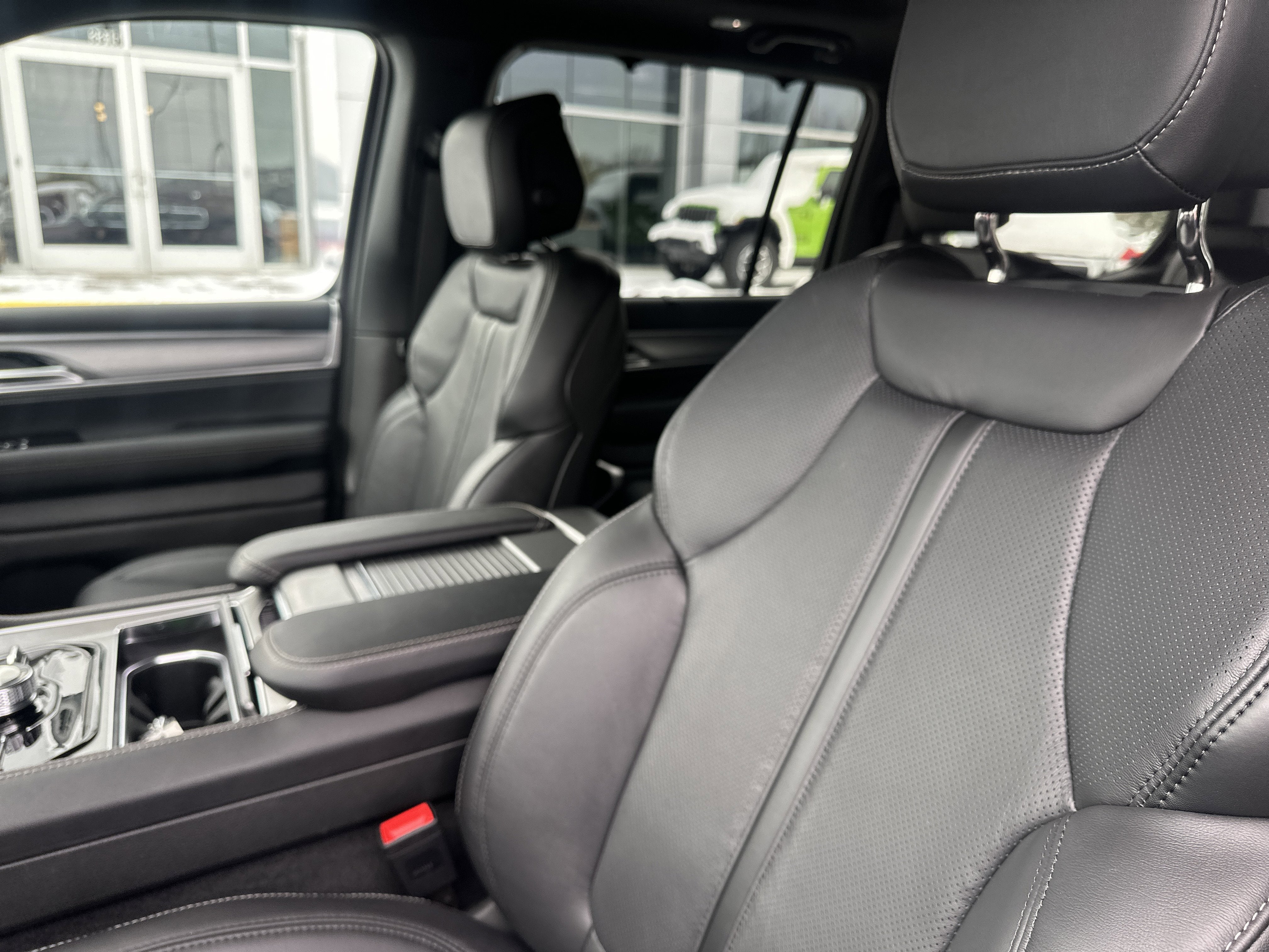 2026 Jeep Grand Wagoneer GRAND WAGONEER LIMITED RESERVE 4X4