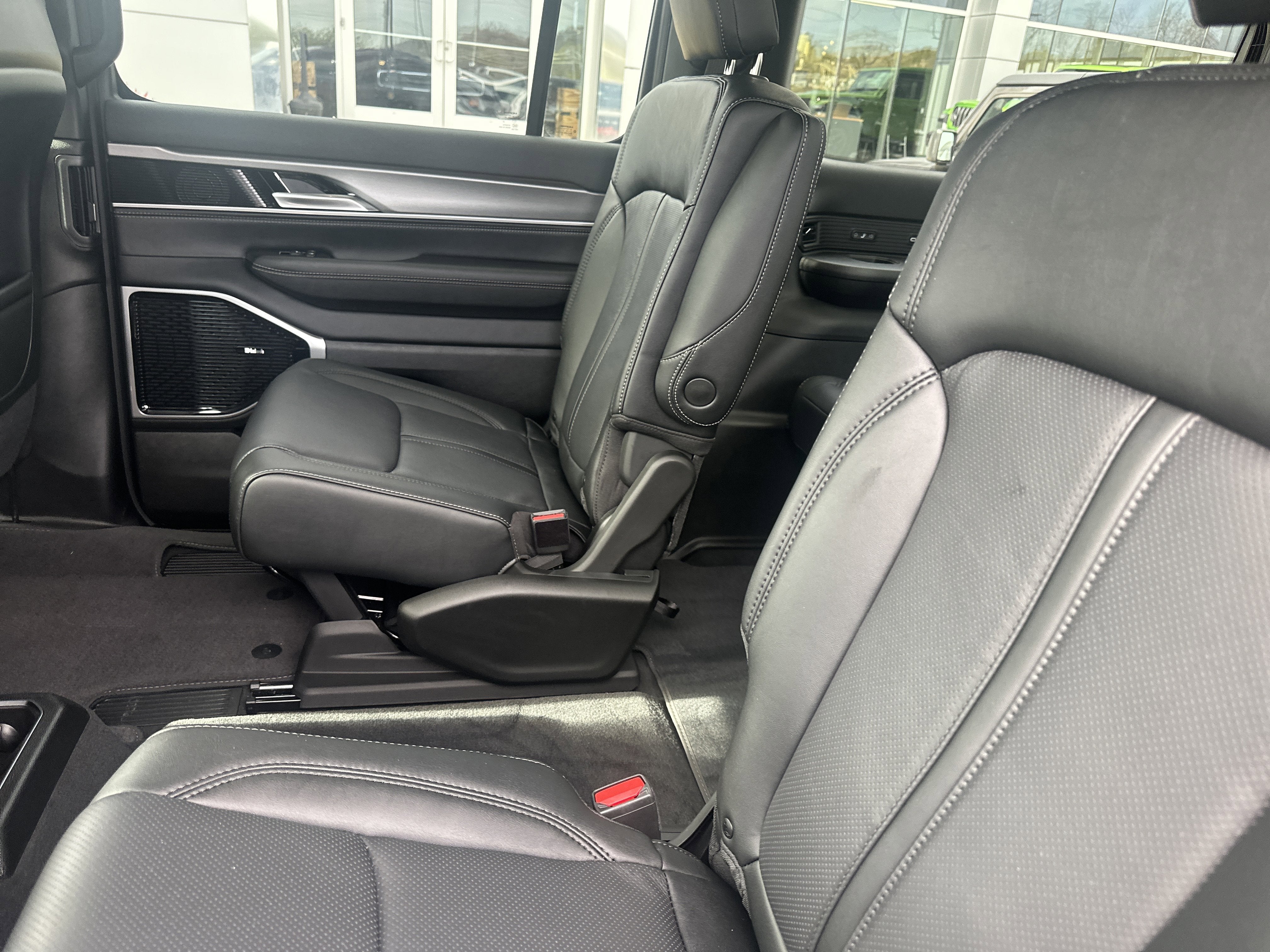 2026 Jeep Grand Wagoneer GRAND WAGONEER LIMITED ALTITUDE 4X4