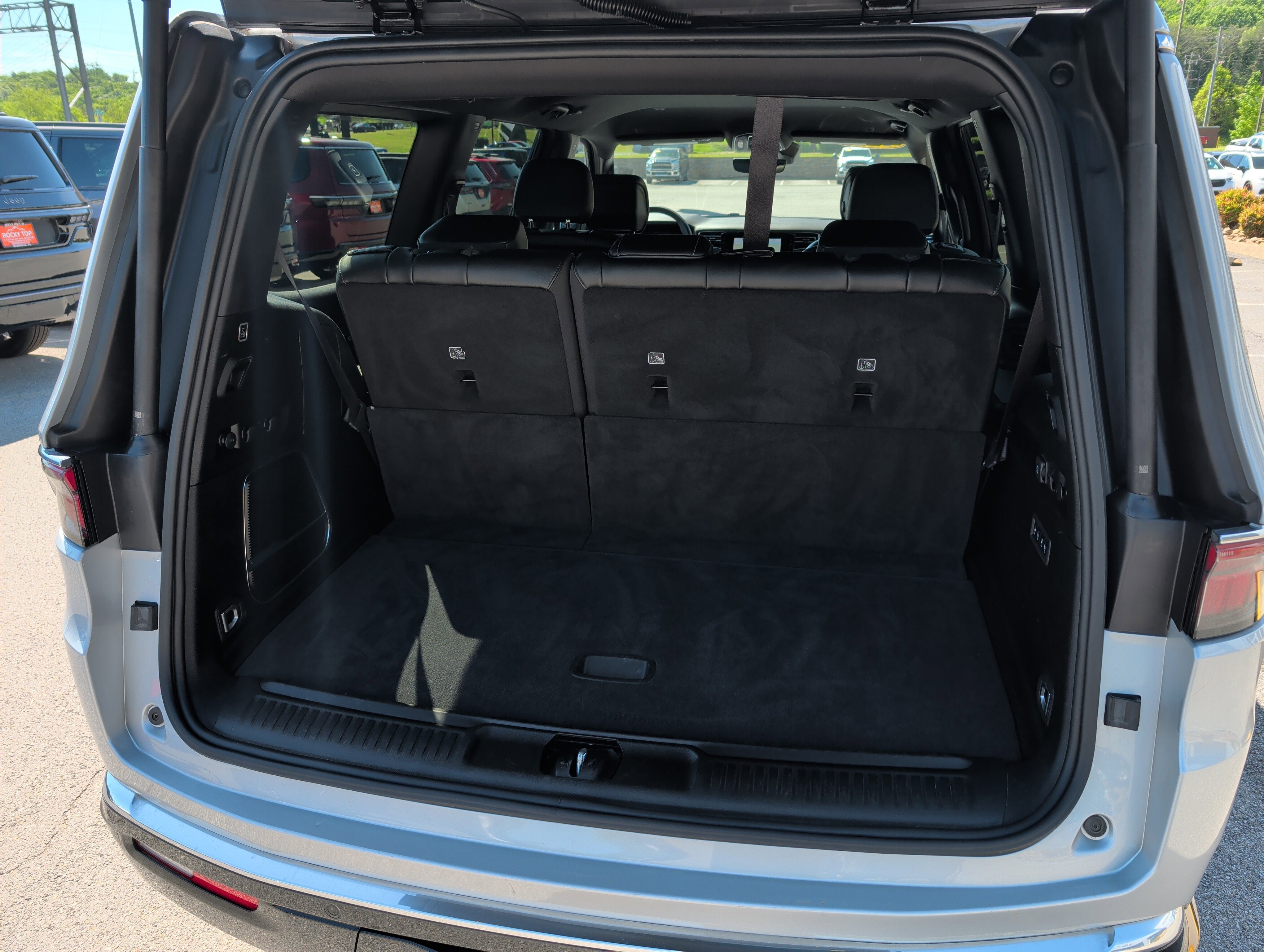 2024 Jeep Wagoneer Series III 4x4