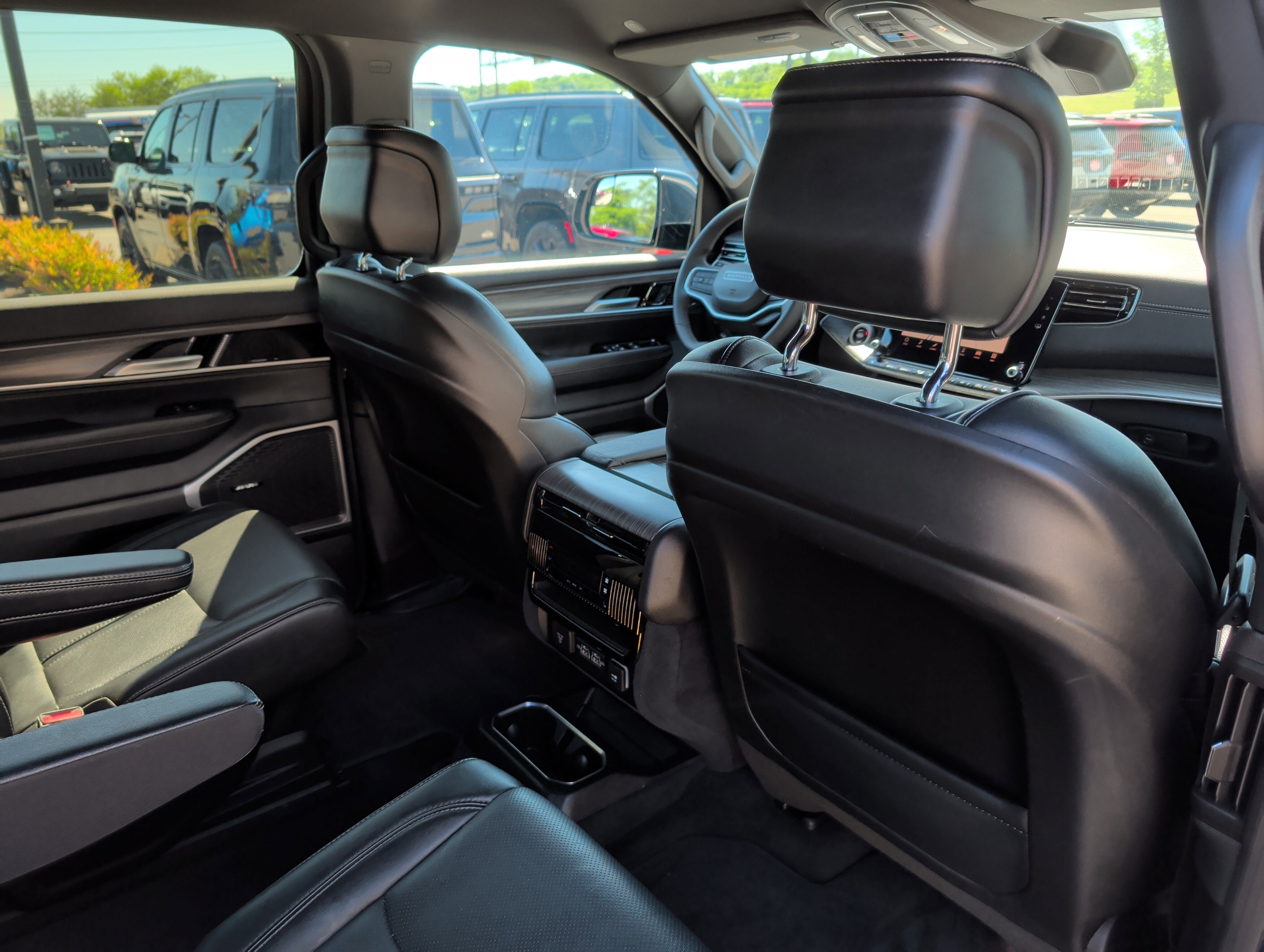 2024 Jeep Wagoneer Series III 4x4