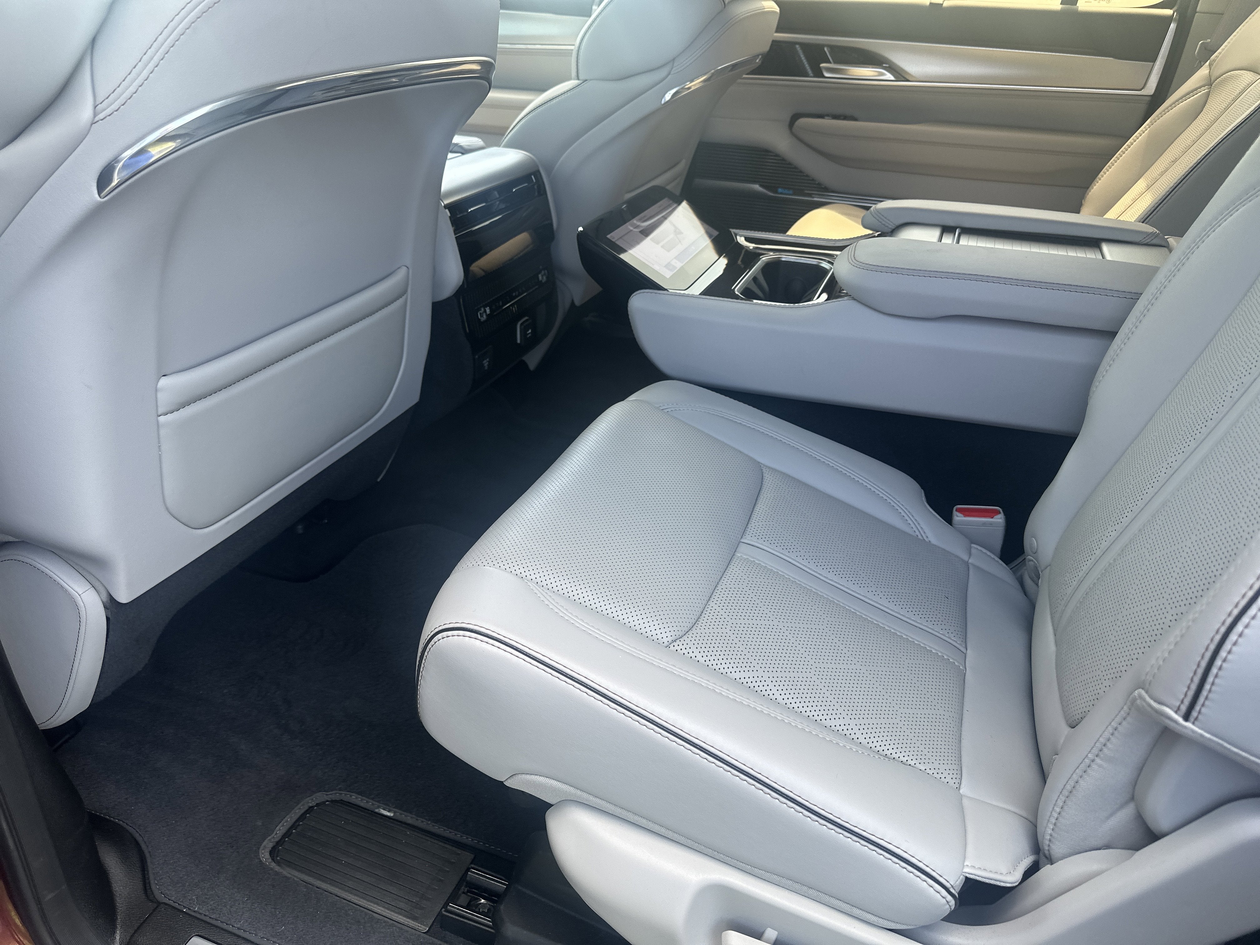 2023 Jeep Grand Wagoneer Series II 4x4