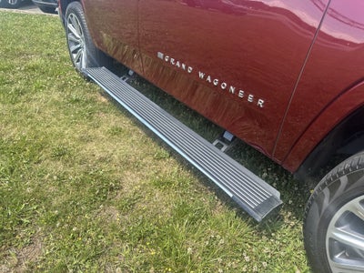 2023 Jeep Grand Wagoneer Series II 4x4