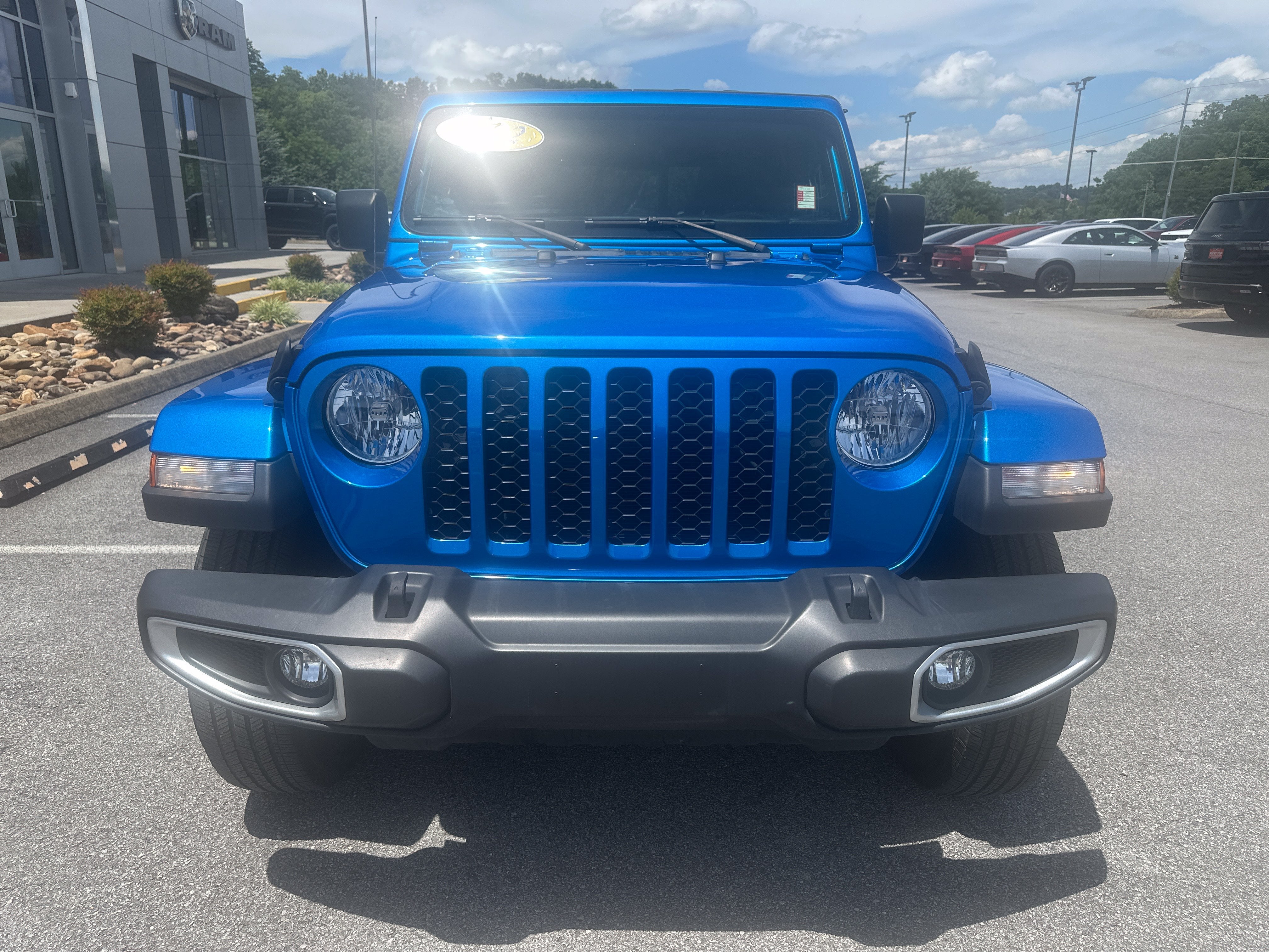 2022 Jeep Gladiator Sport S 4x4