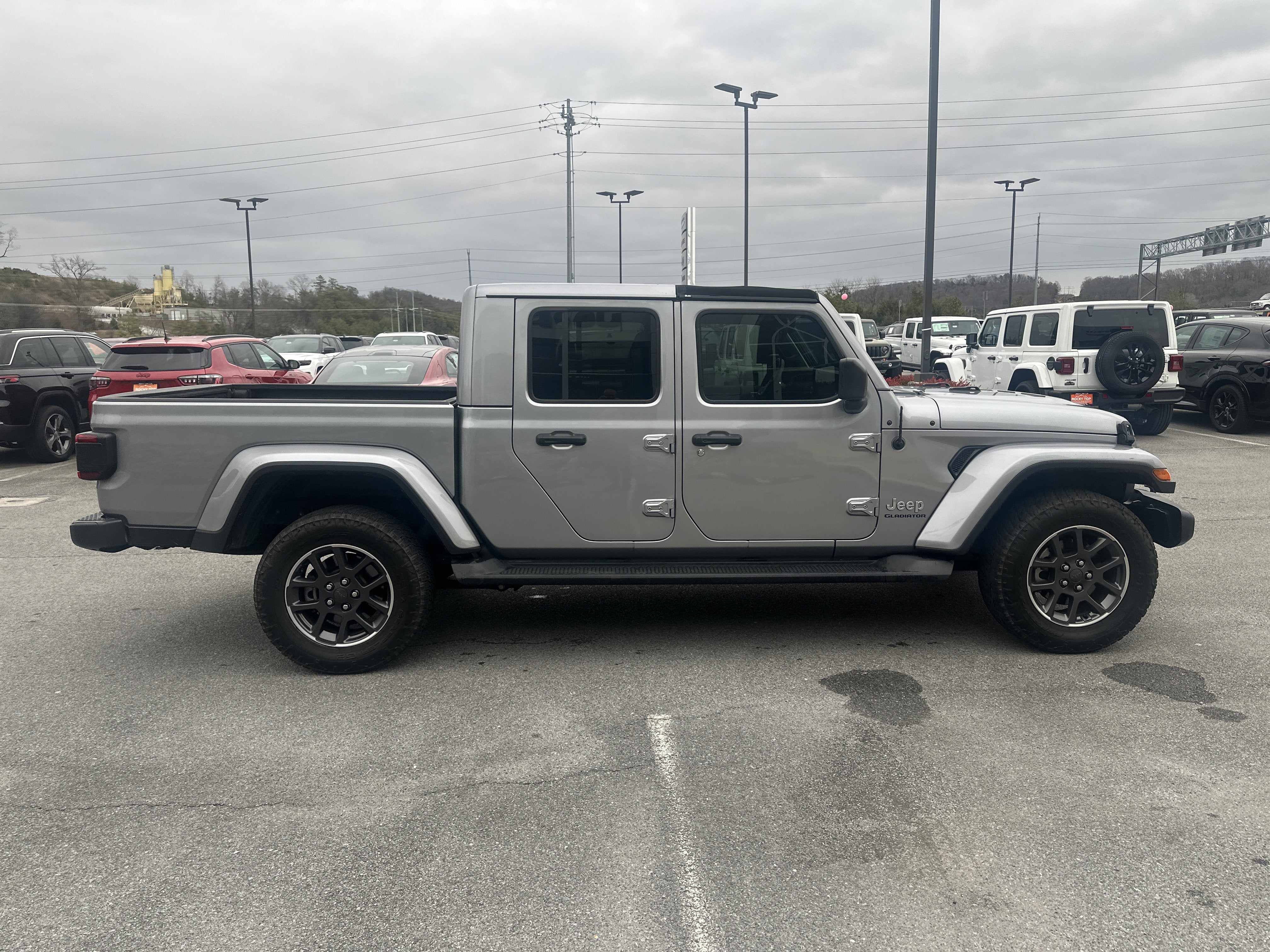 2021 Jeep Gladiator Overland 4x4