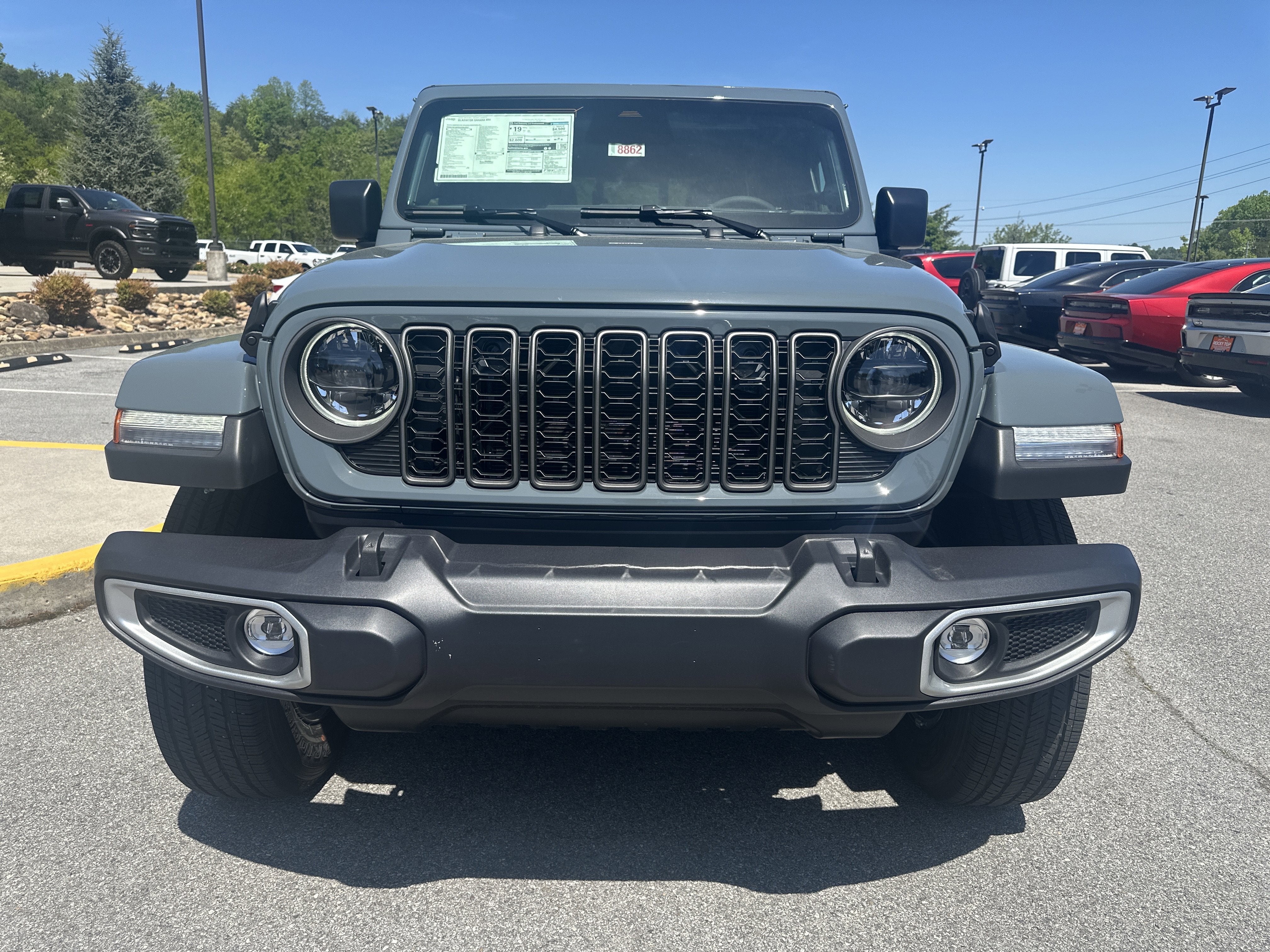 2026 Jeep Gladiator GLADIATOR SAHARA 4X4