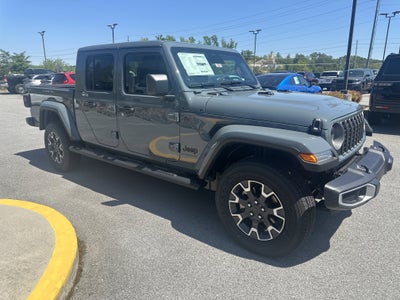 2026 Jeep Gladiator GLADIATOR SAHARA 4X4