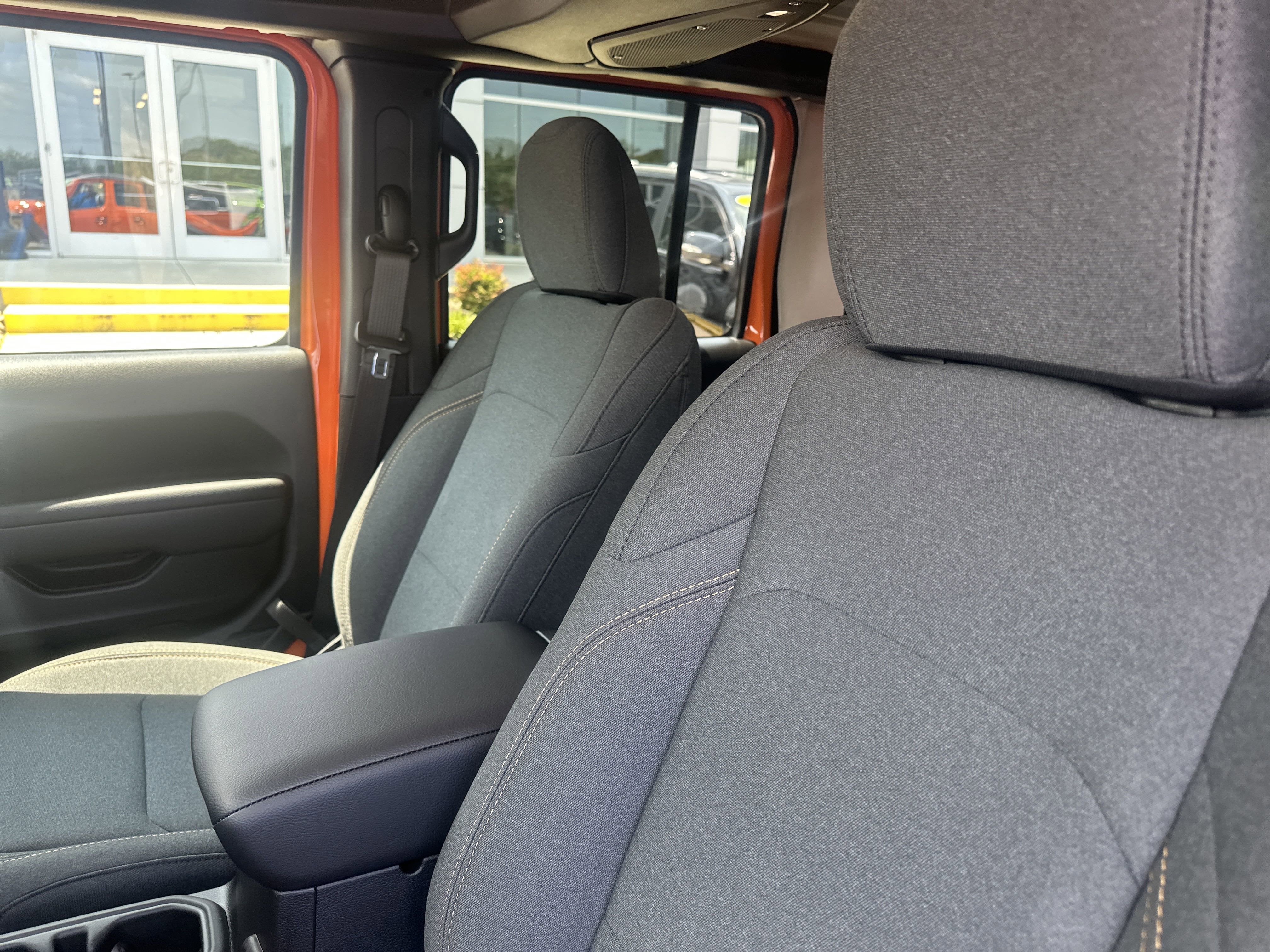 2025 Jeep Gladiator GLADIATOR SPORT S 4X4