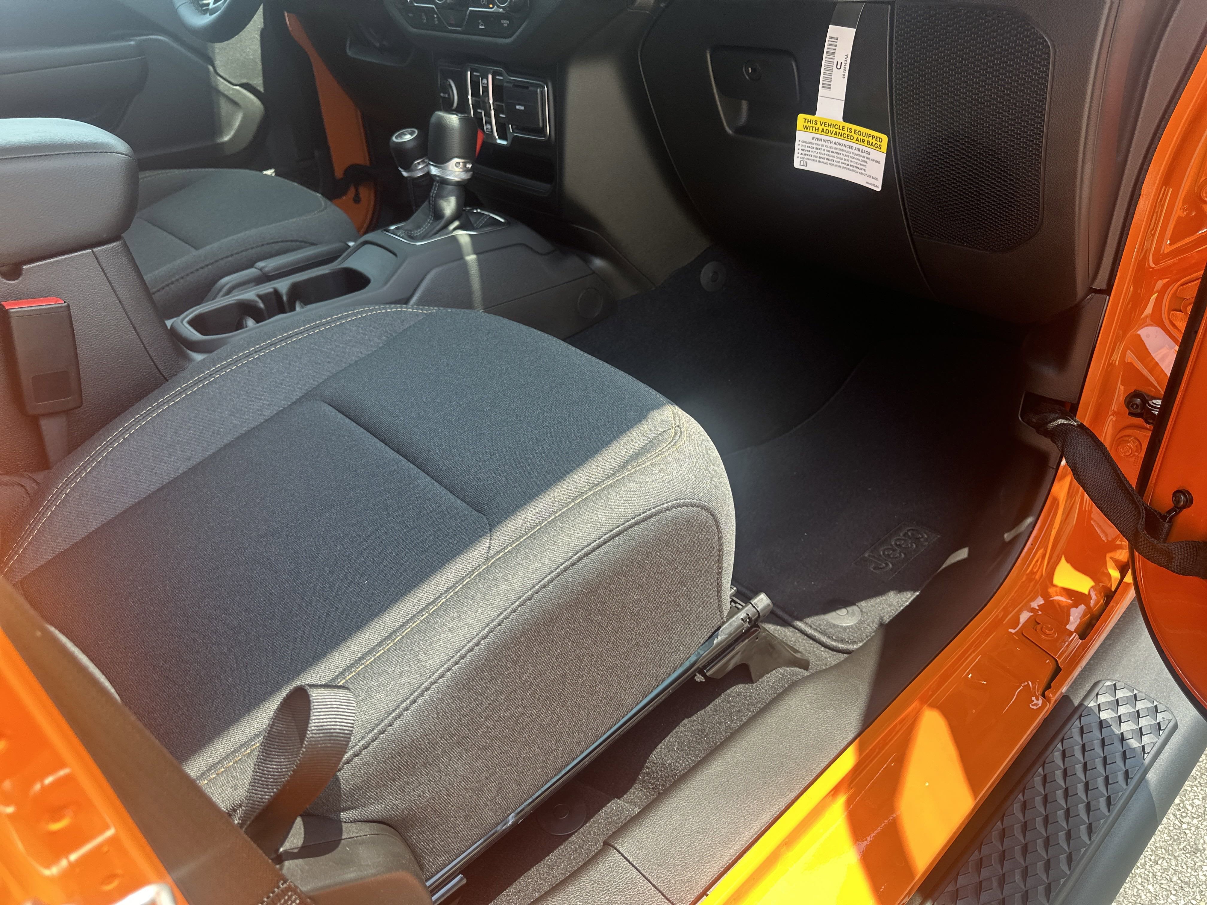 2025 Jeep Gladiator GLADIATOR SPORT S 4X4