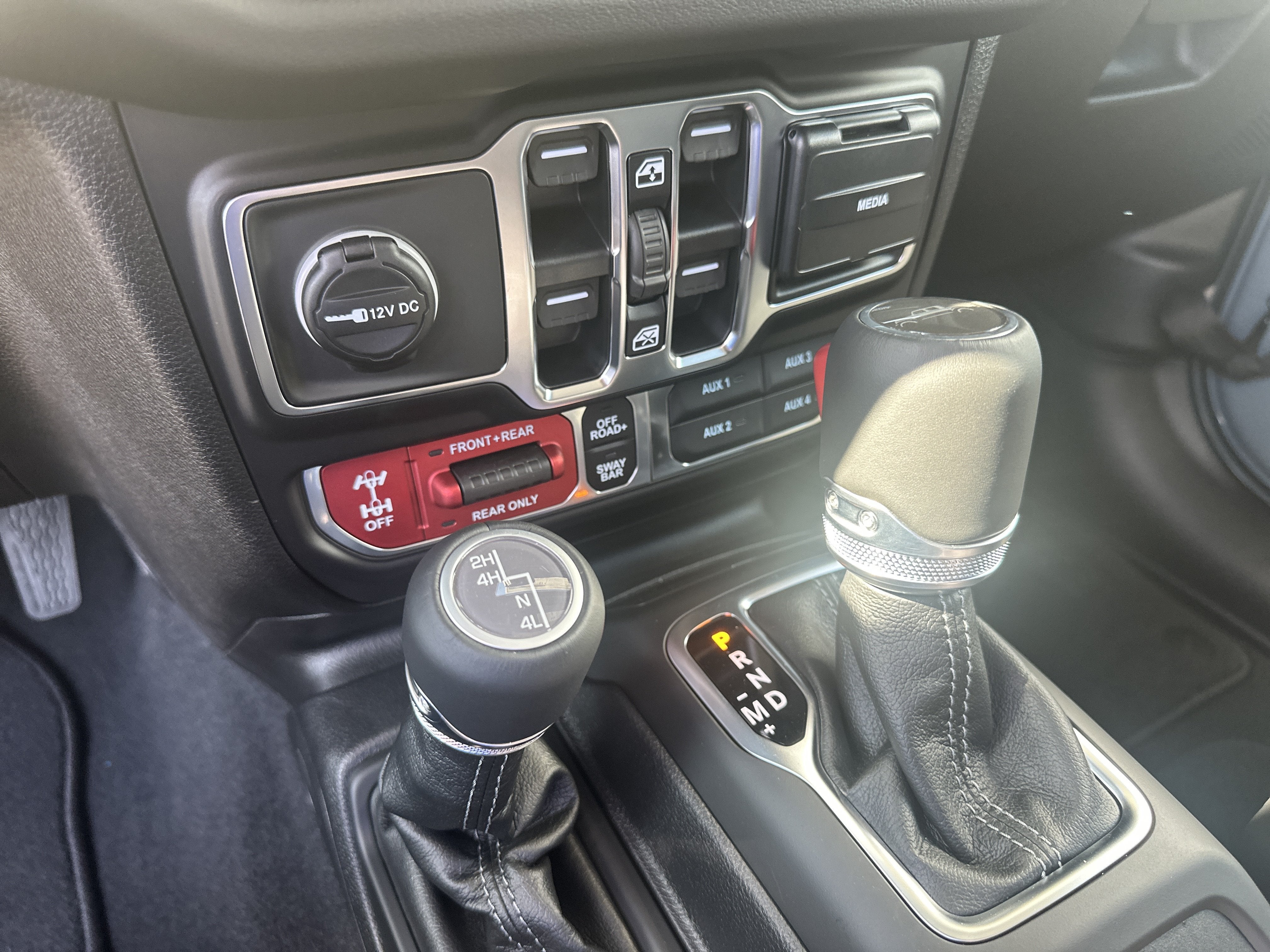 2026 Jeep Gladiator GLADIATOR RUBICON 4X4