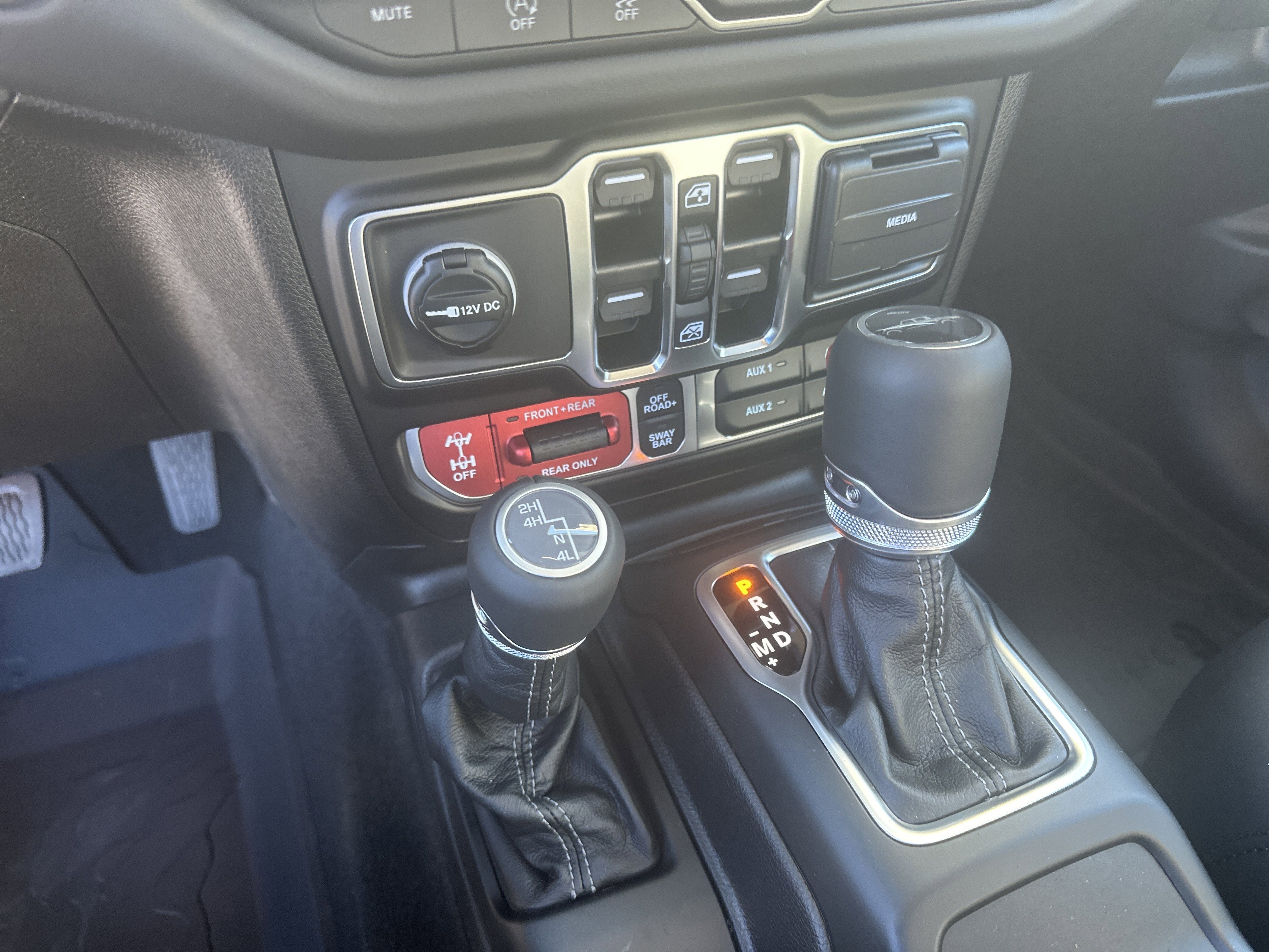 2026 Jeep Gladiator GLADIATOR RUBICON 4X4