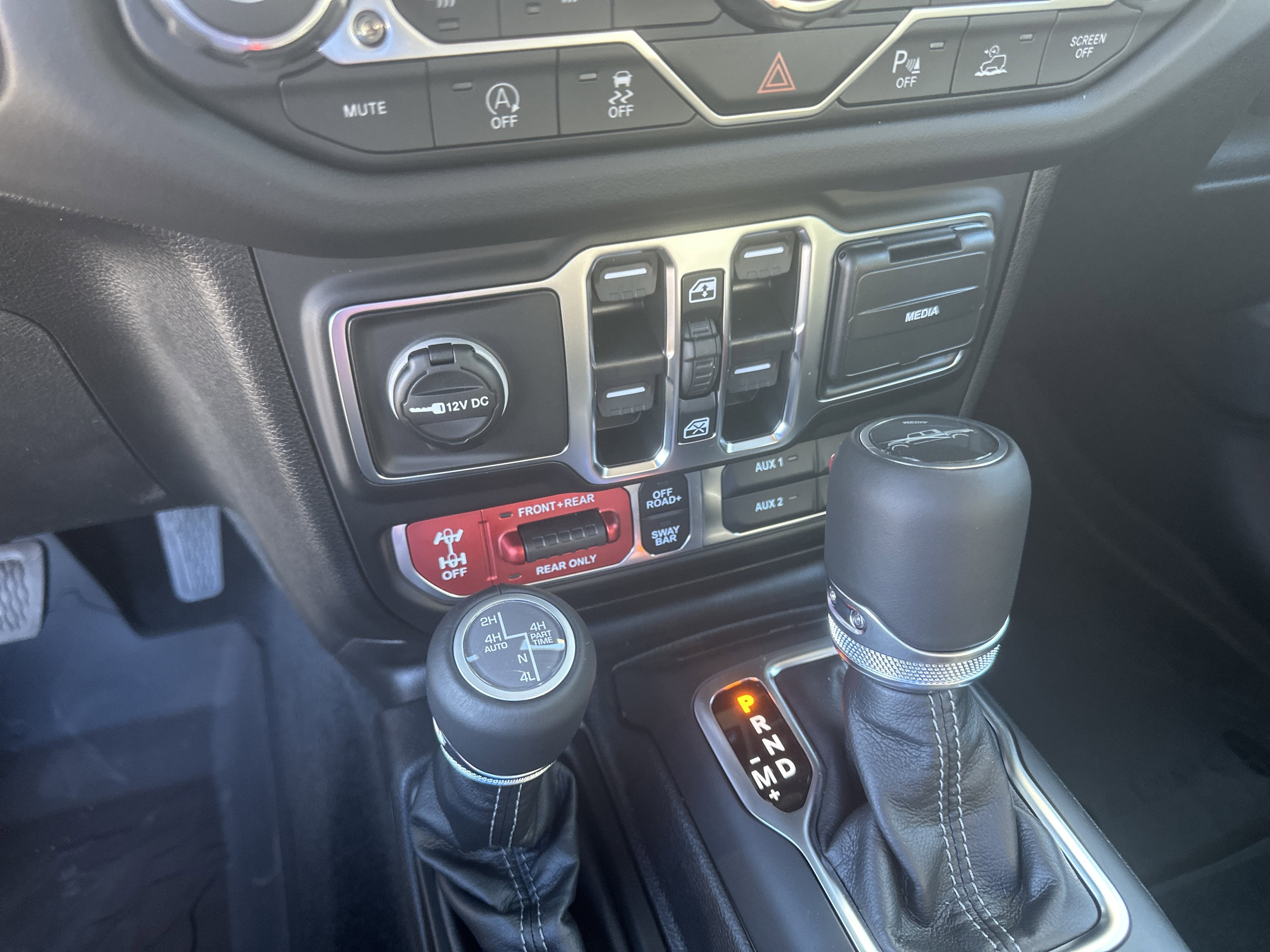 2026 Jeep Gladiator GLADIATOR RUBICON X 4X4