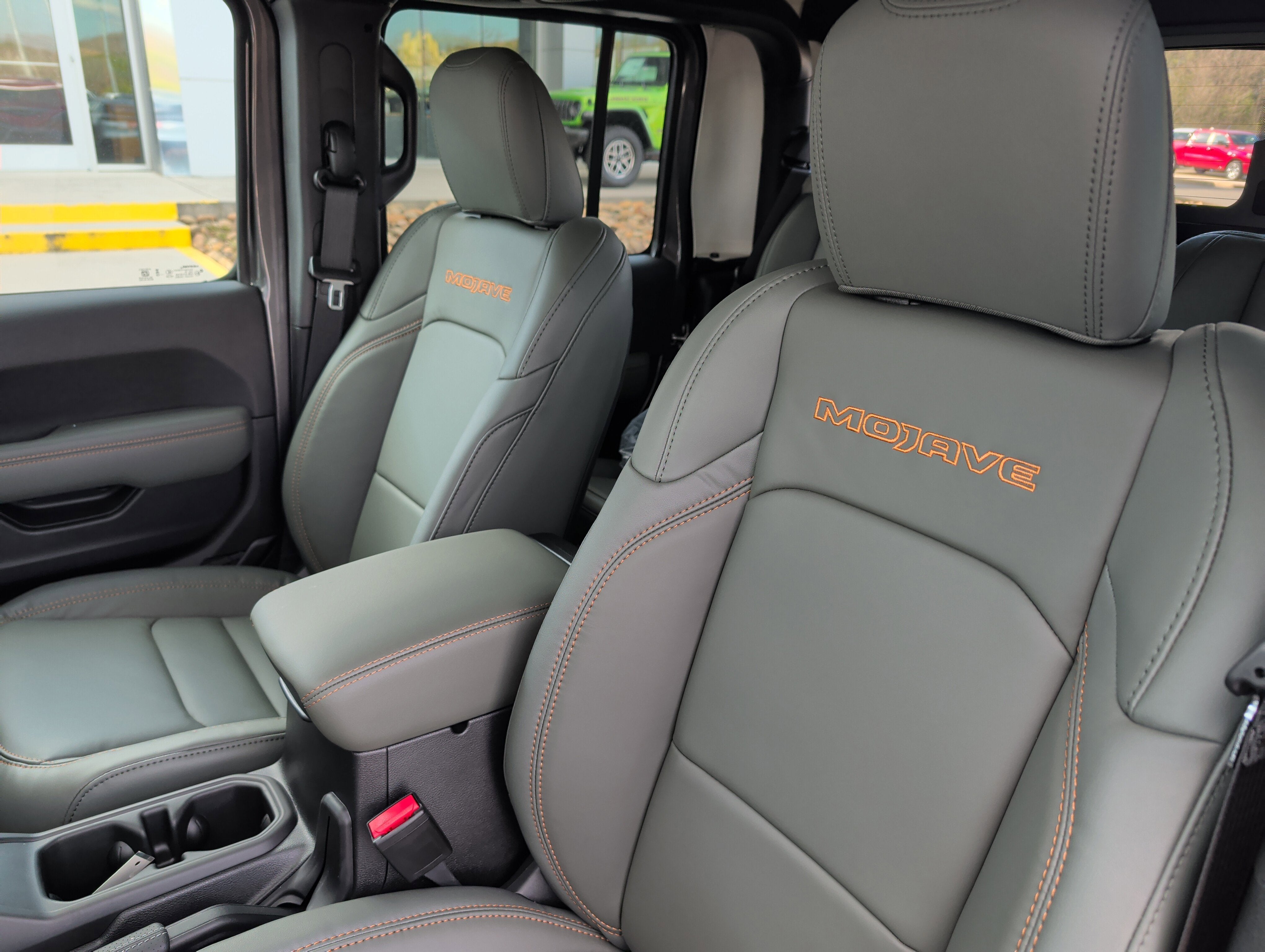 2026 Jeep Gladiator GLADIATOR MOJAVE 4X4