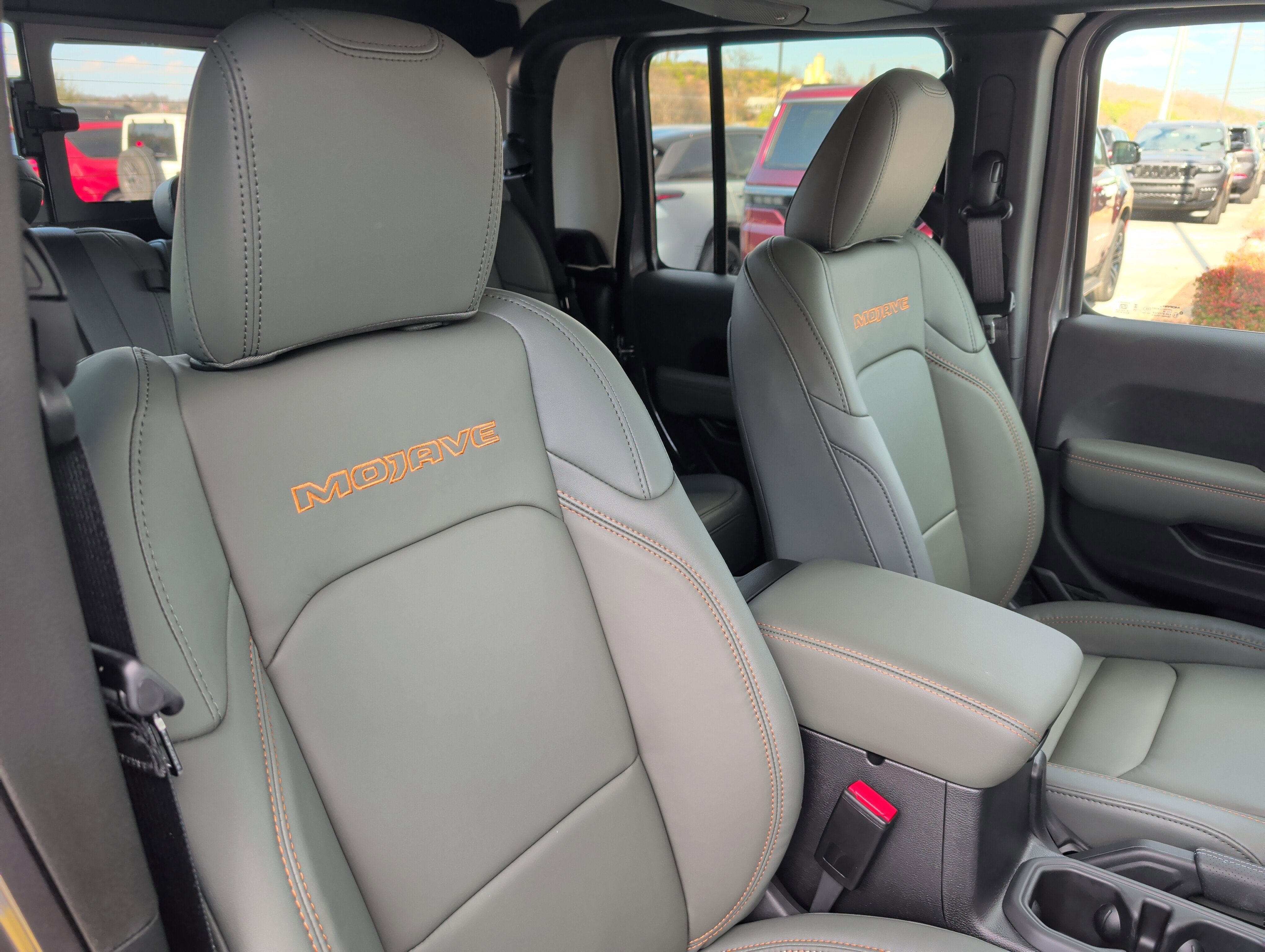 2026 Jeep Gladiator GLADIATOR MOJAVE 4X4