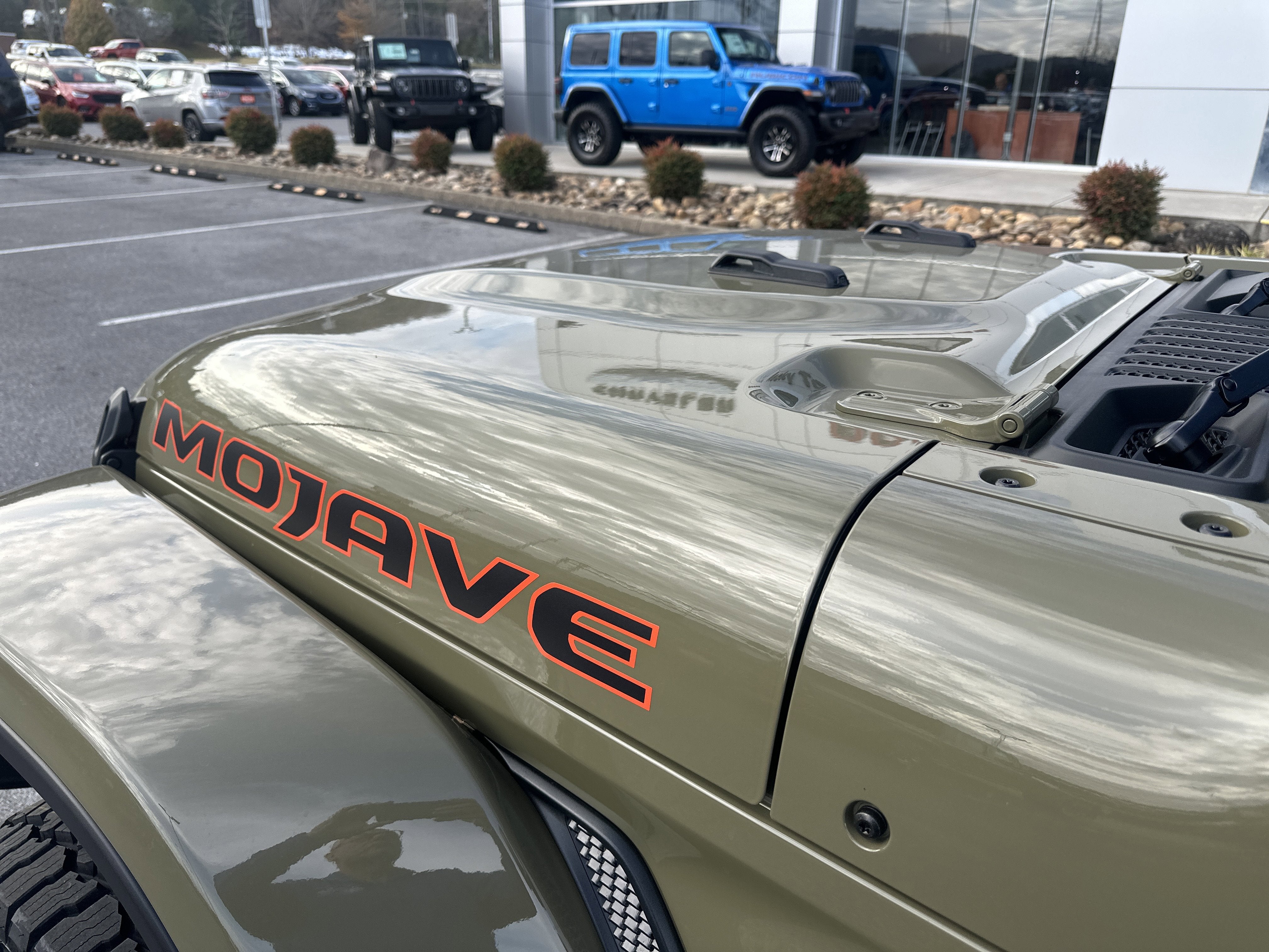 2026 Jeep Gladiator GLADIATOR MOJAVE X 4X4